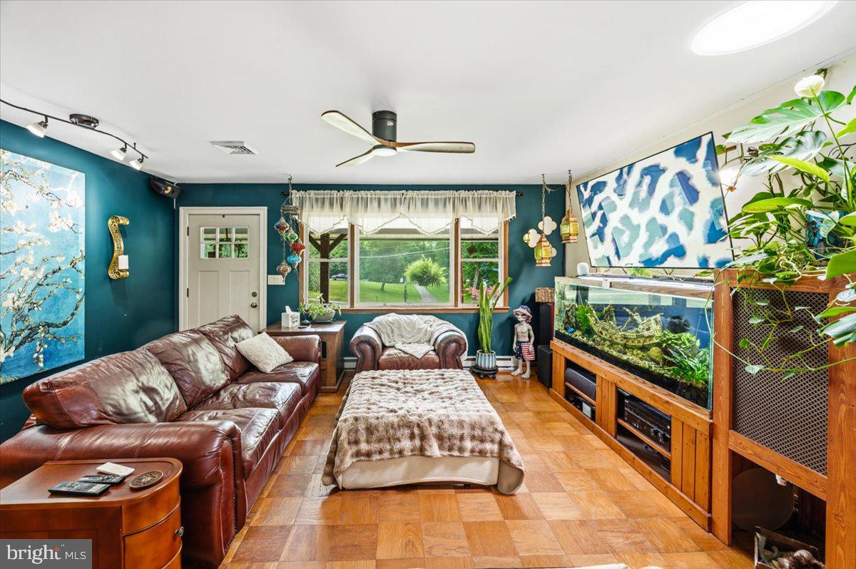 GLEN HAVEN - Residential