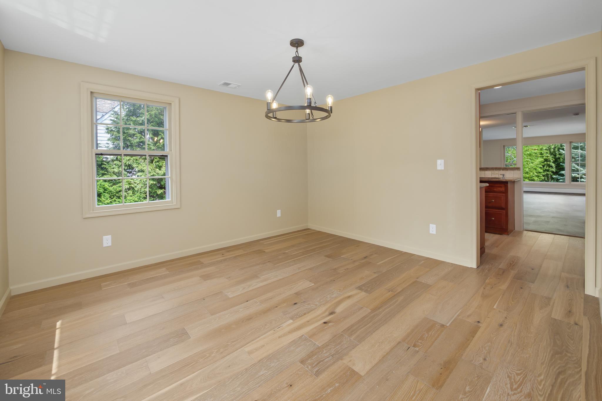 ROSEMONT - Residential