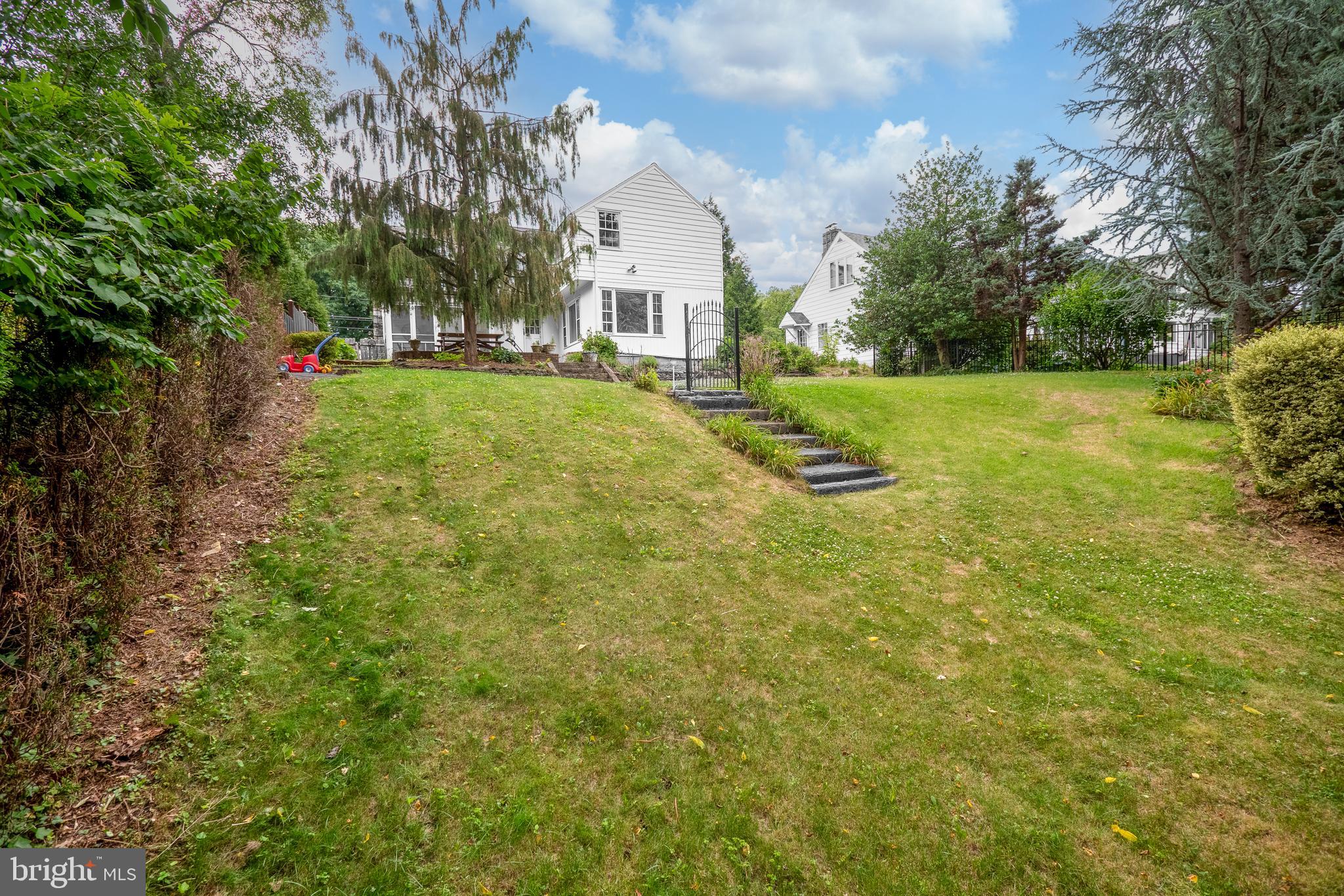 ROSEMONT - Residential