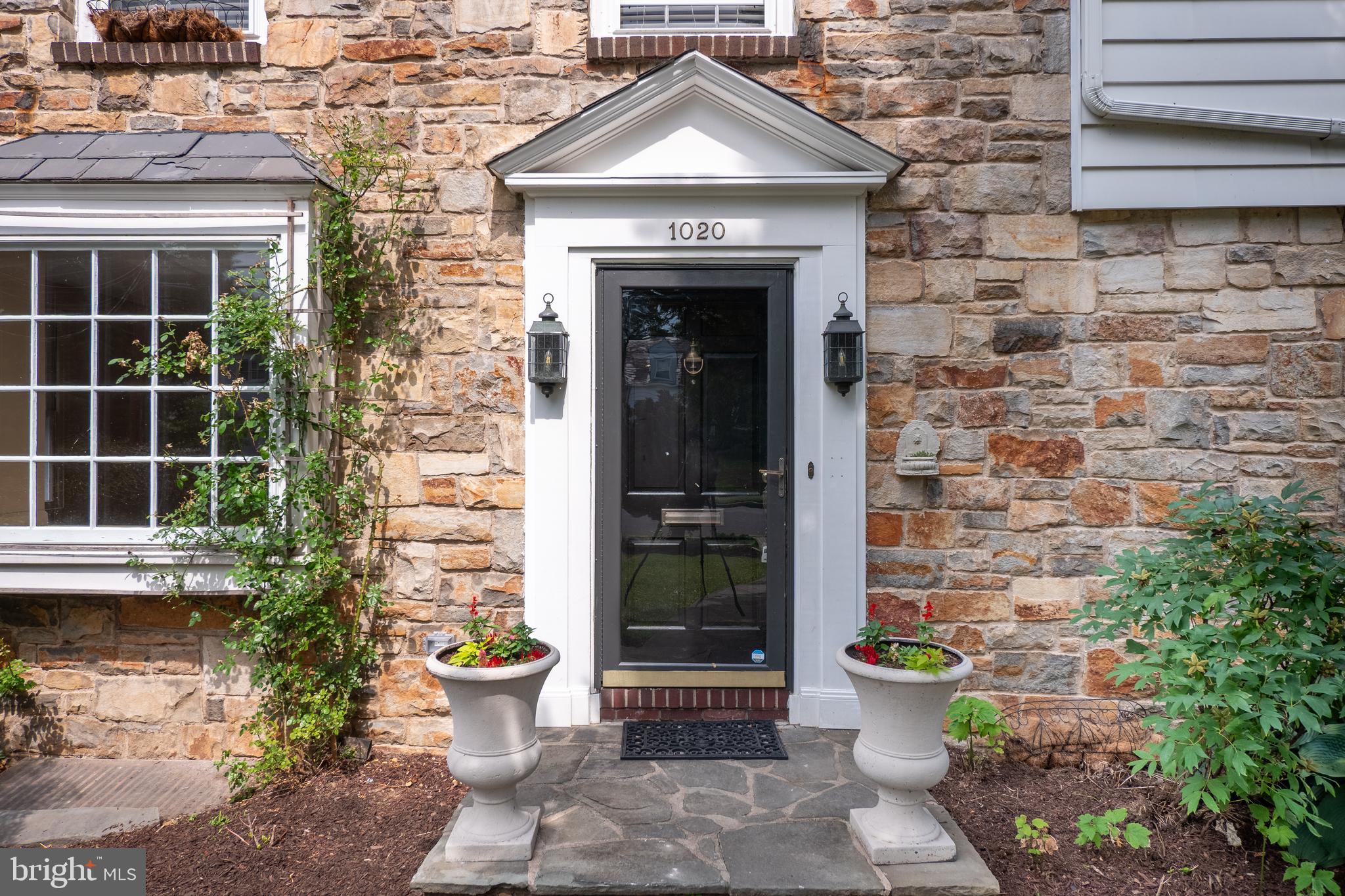 ROSEMONT - Residential