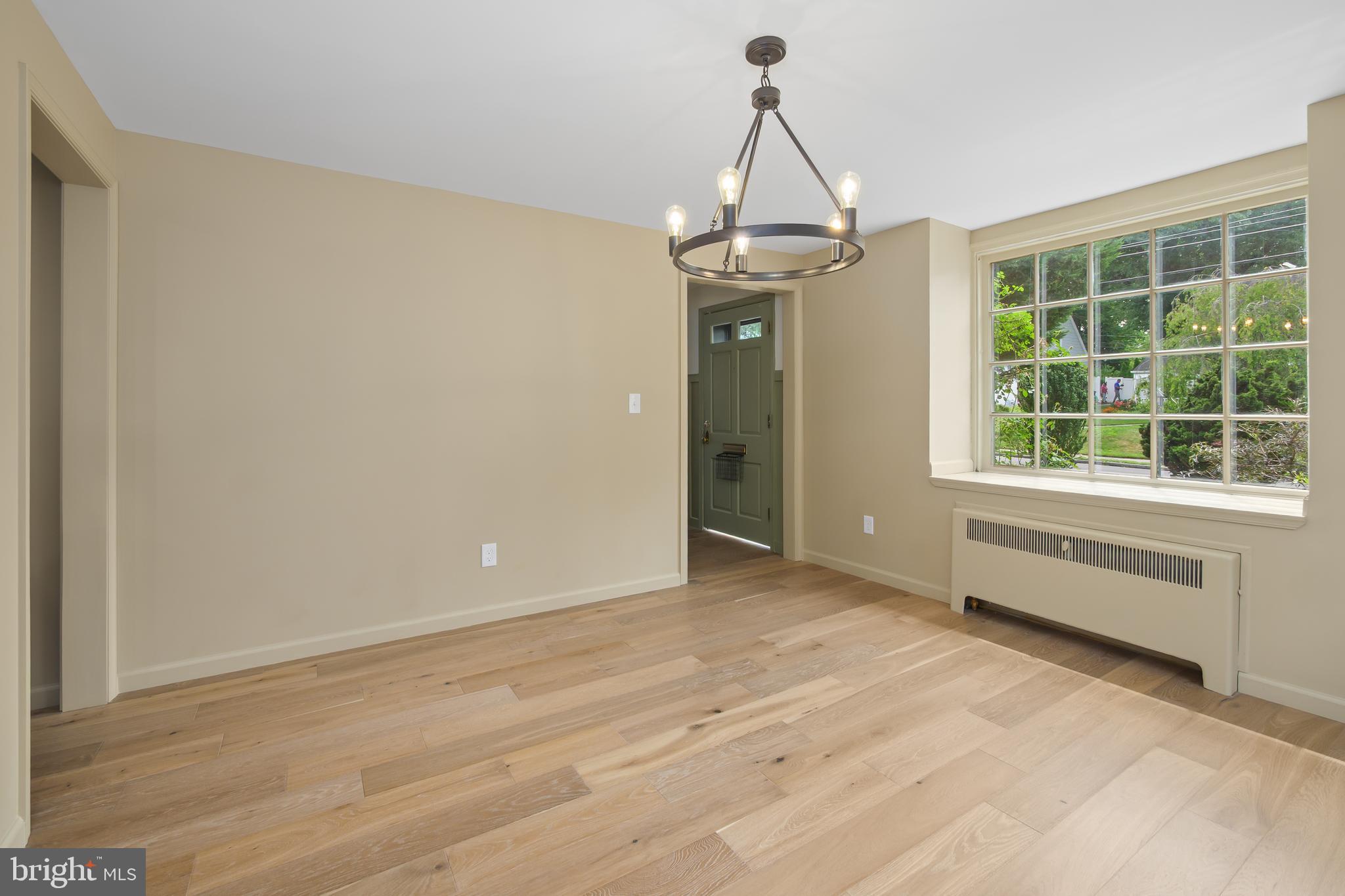 ROSEMONT - Residential