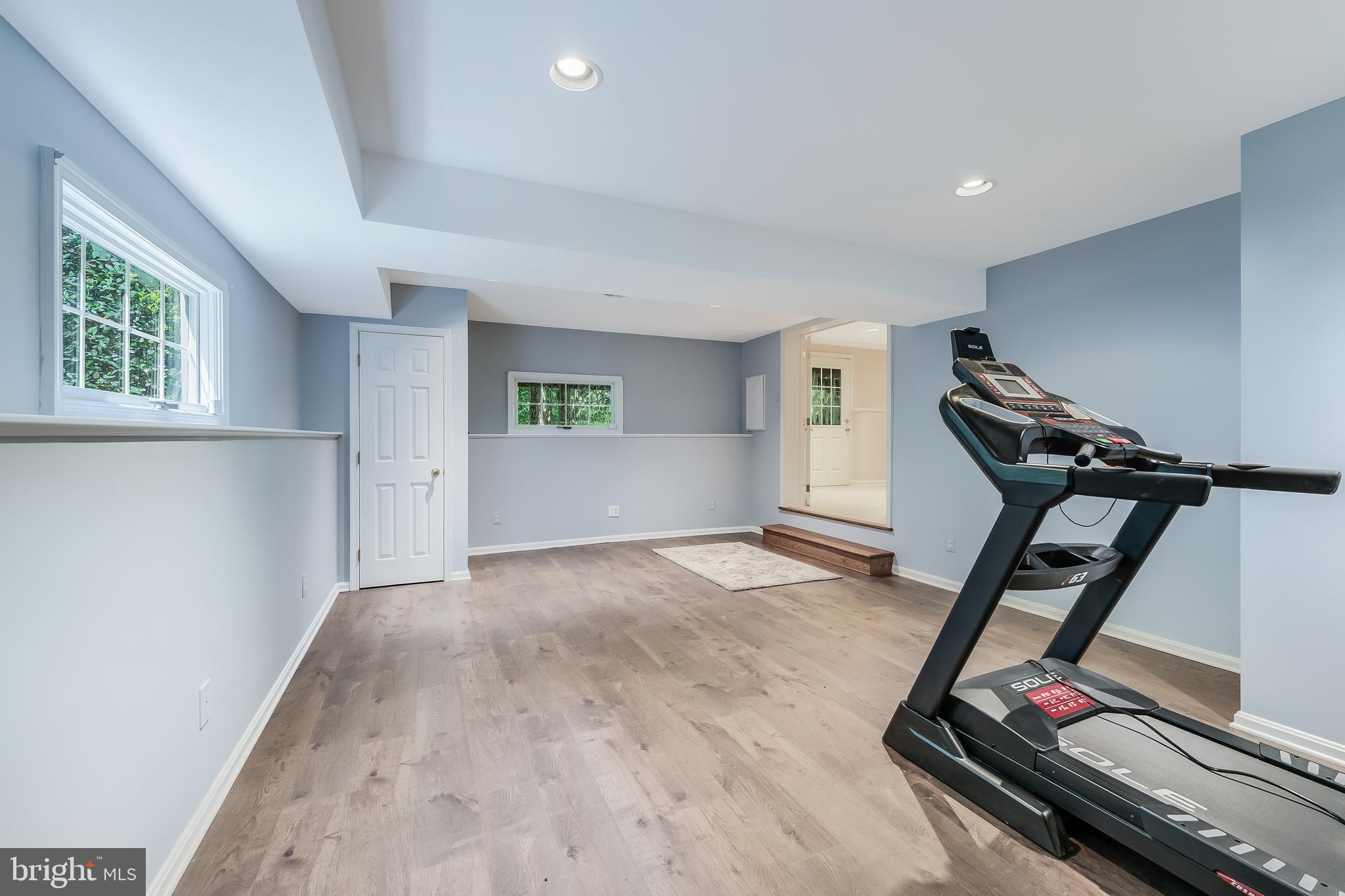 WEST RIDGE - Residential