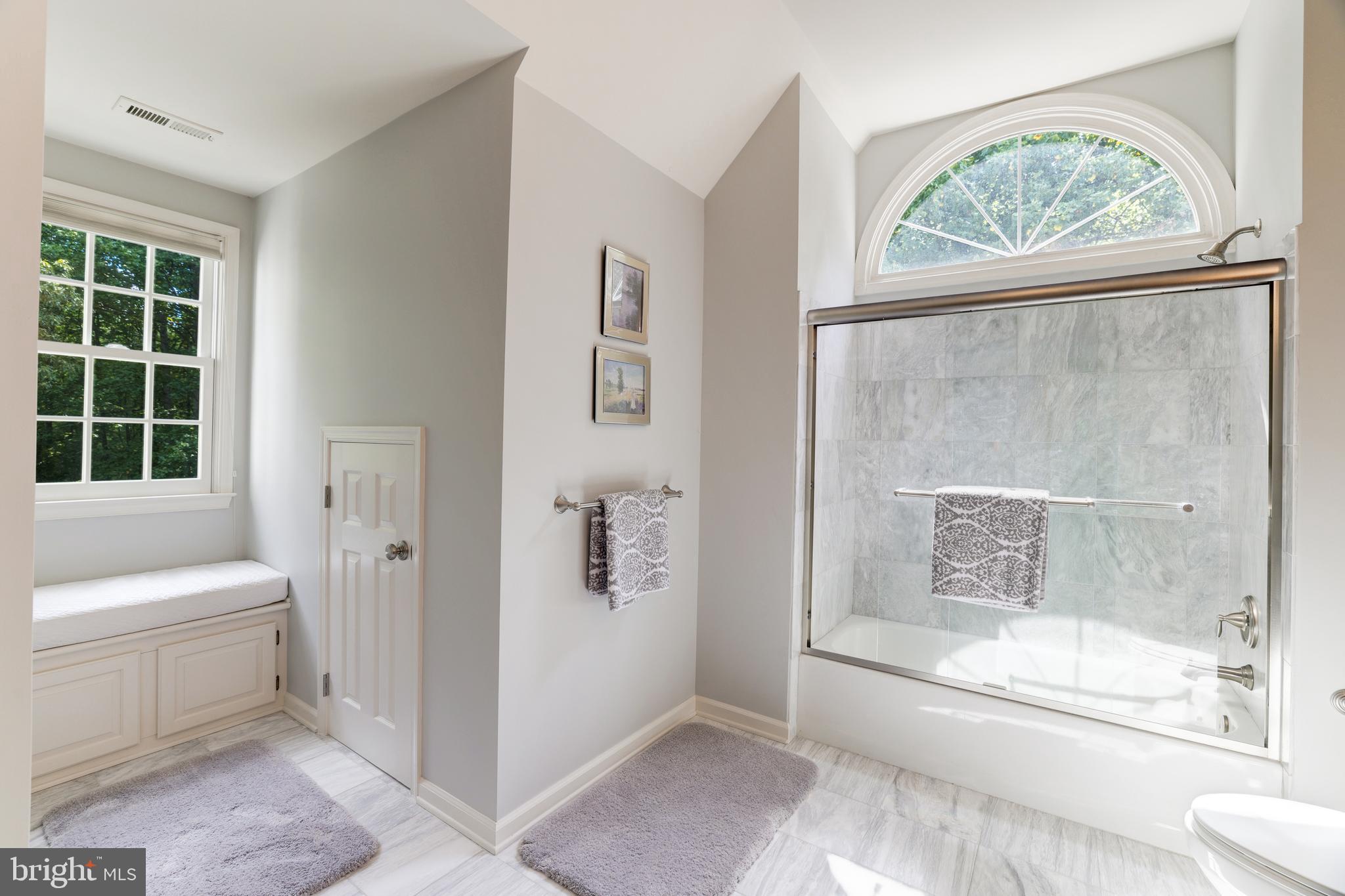 WEST RIDGE - Residential