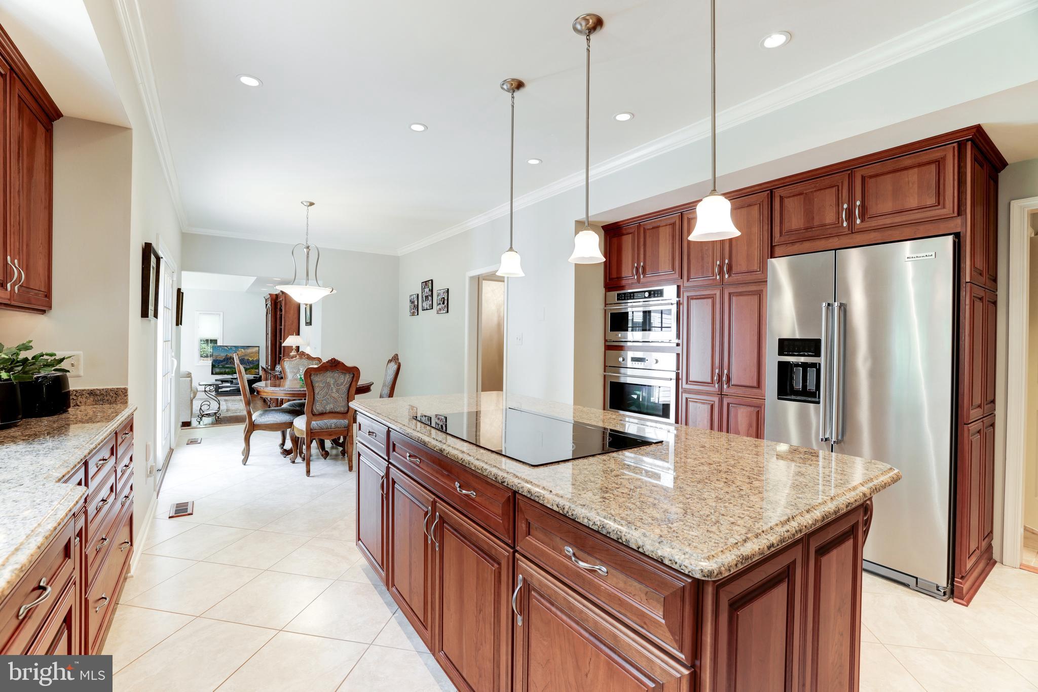 WEST RIDGE - Residential