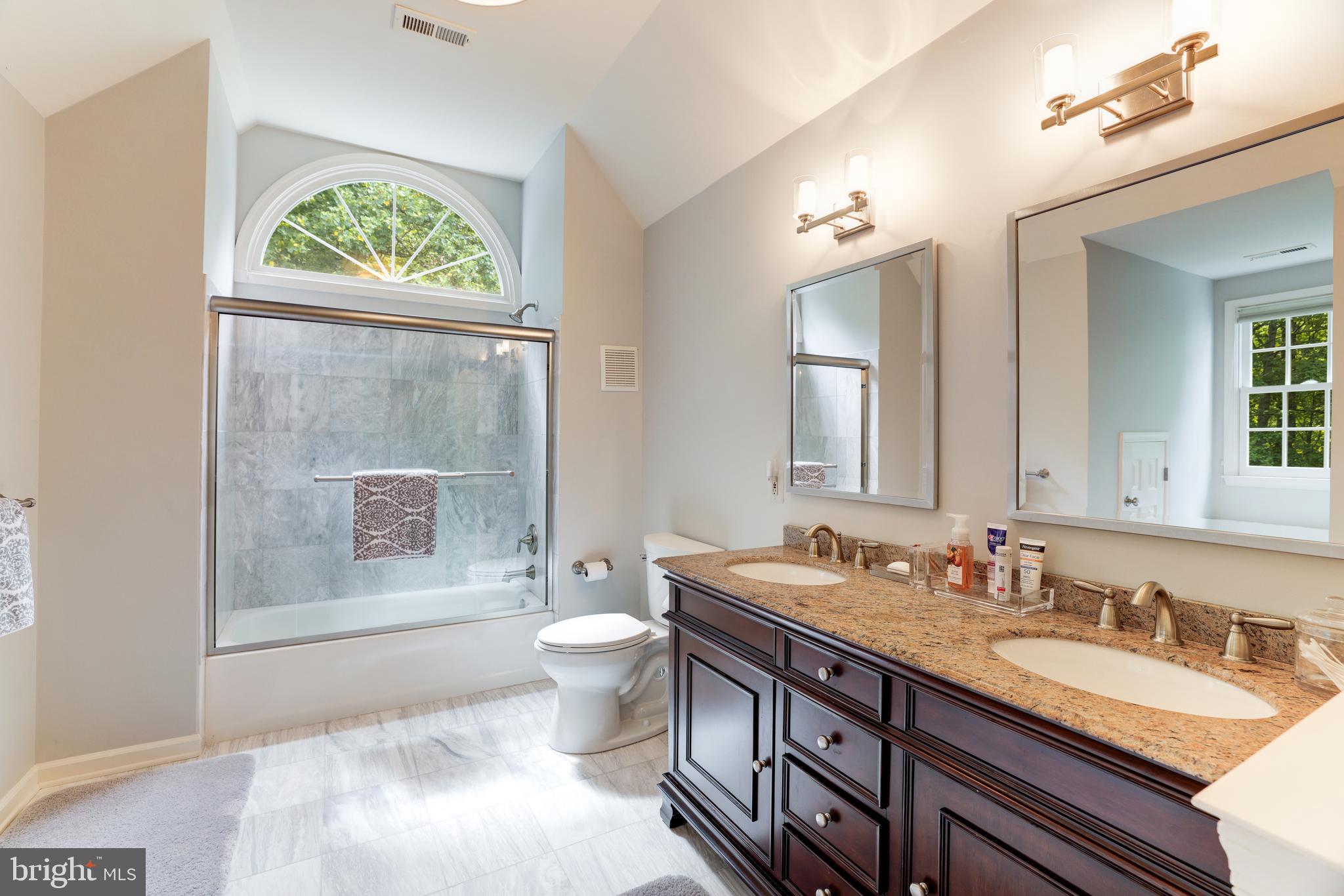 WEST RIDGE - Residential