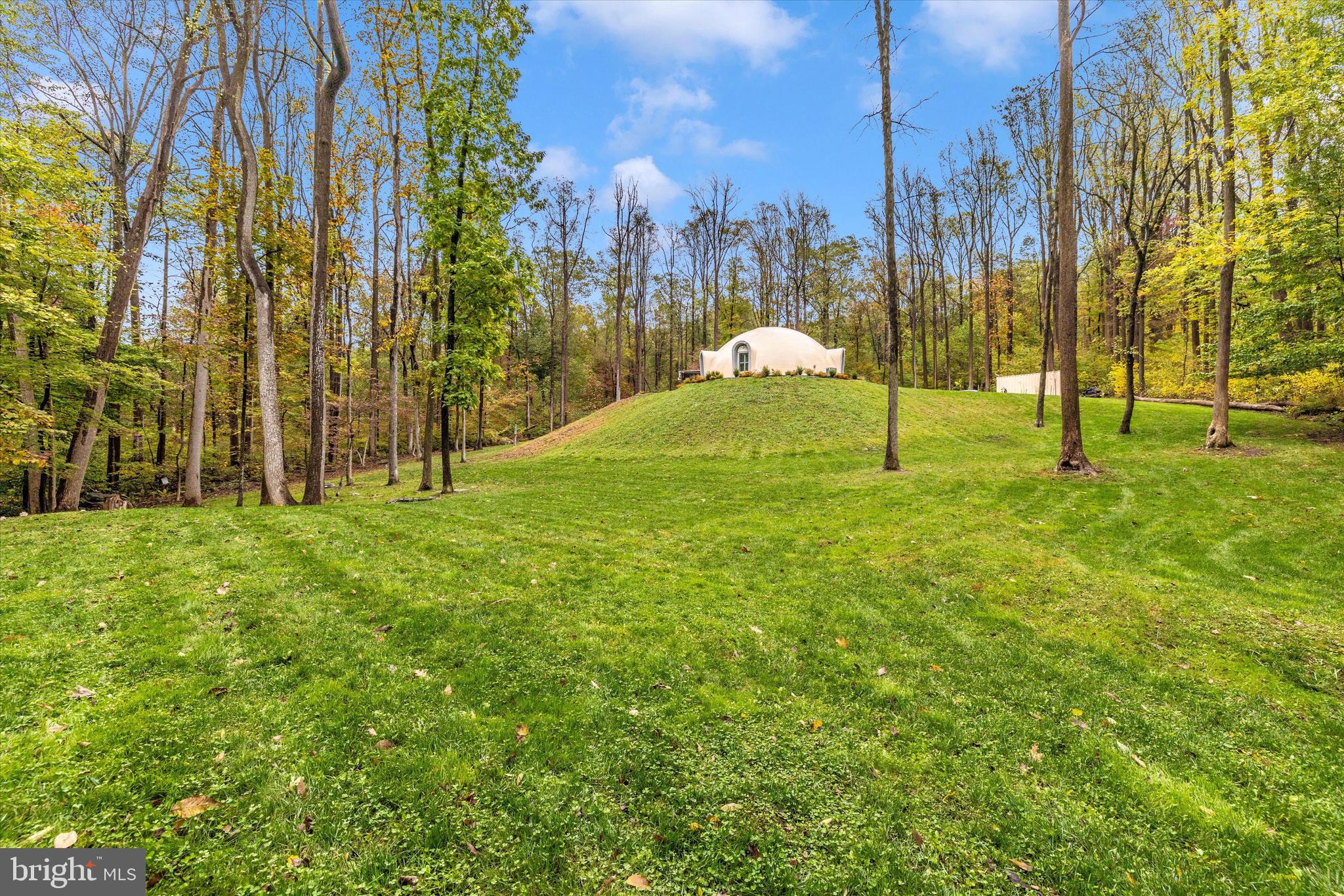 FOX TOWER KNOLLS - Residential