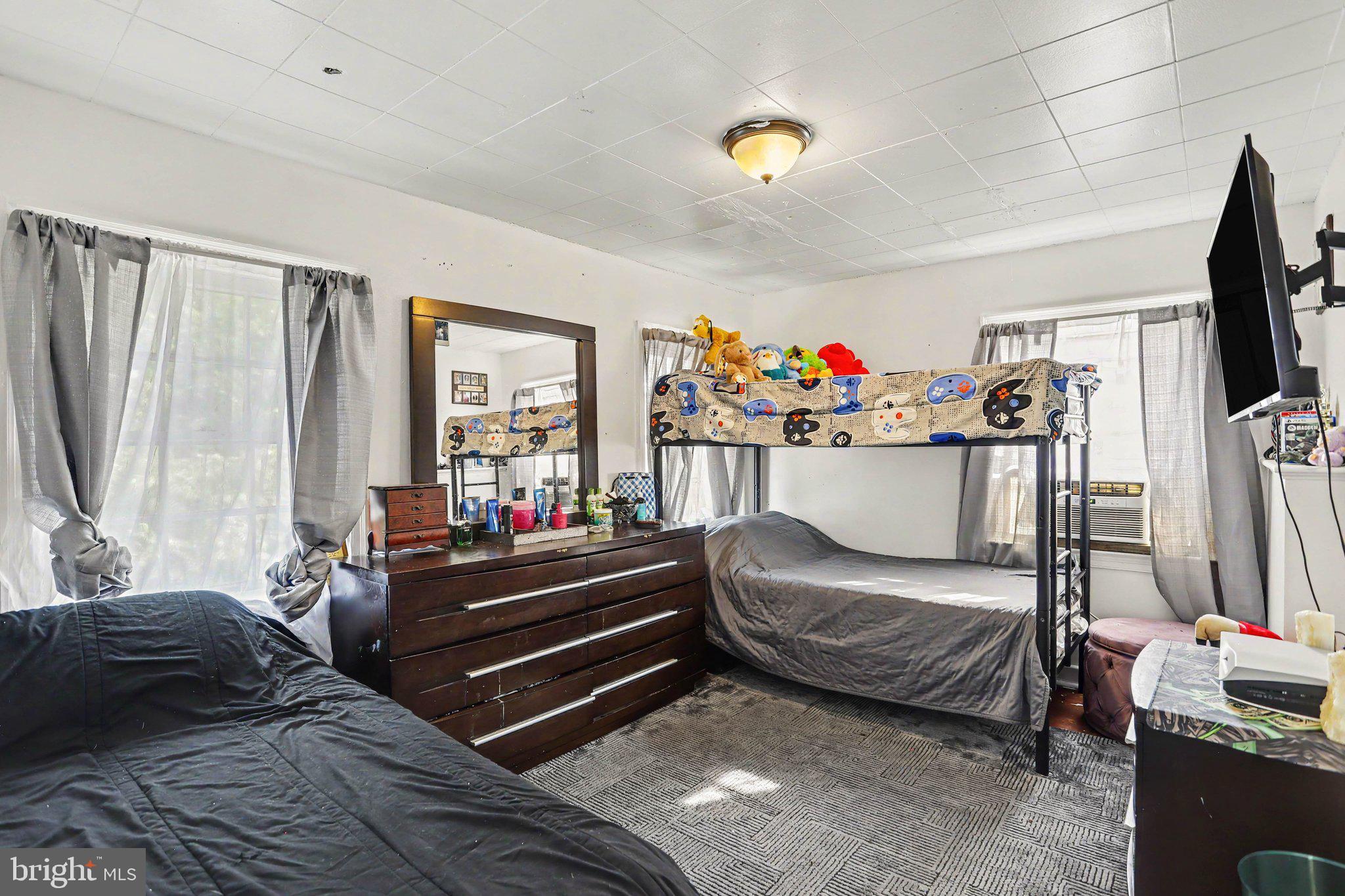 NEW HOLLAND BOROUGH - Residential