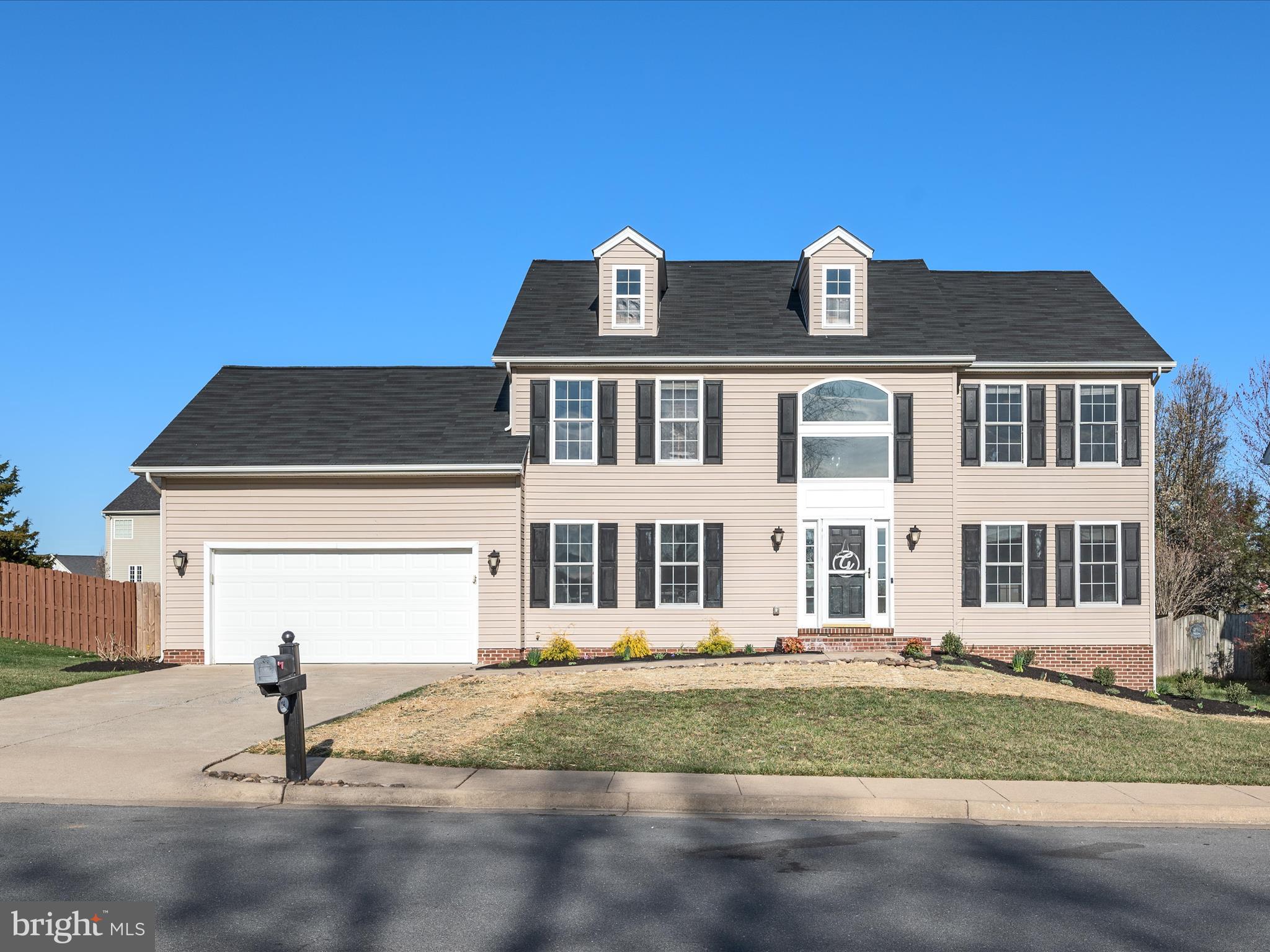 CANTER ESTATES - Residential