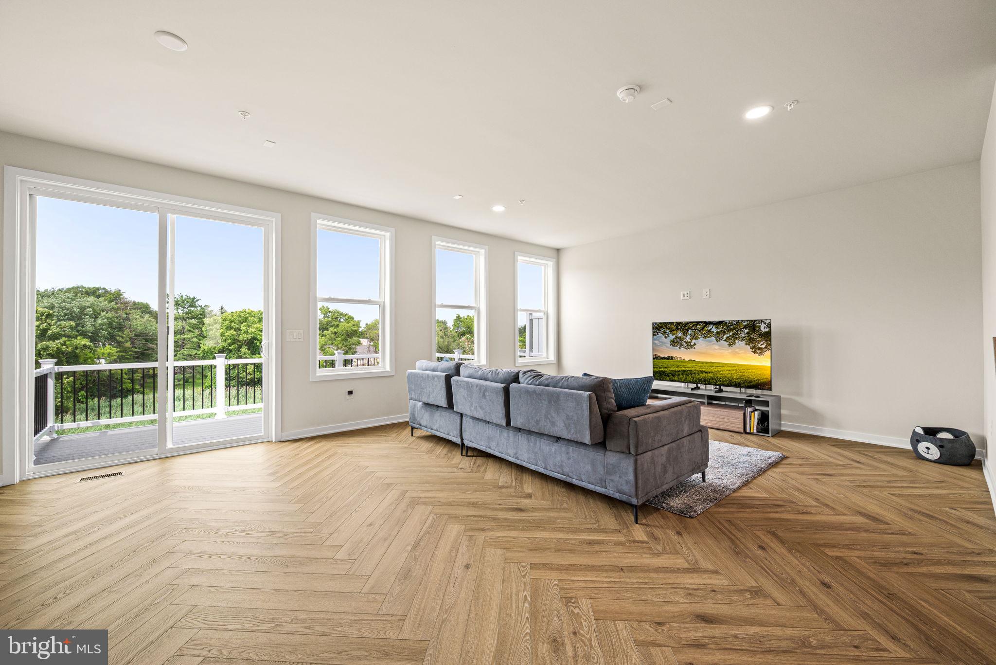 STONEBROOK AT UPPER MERION - Residential
