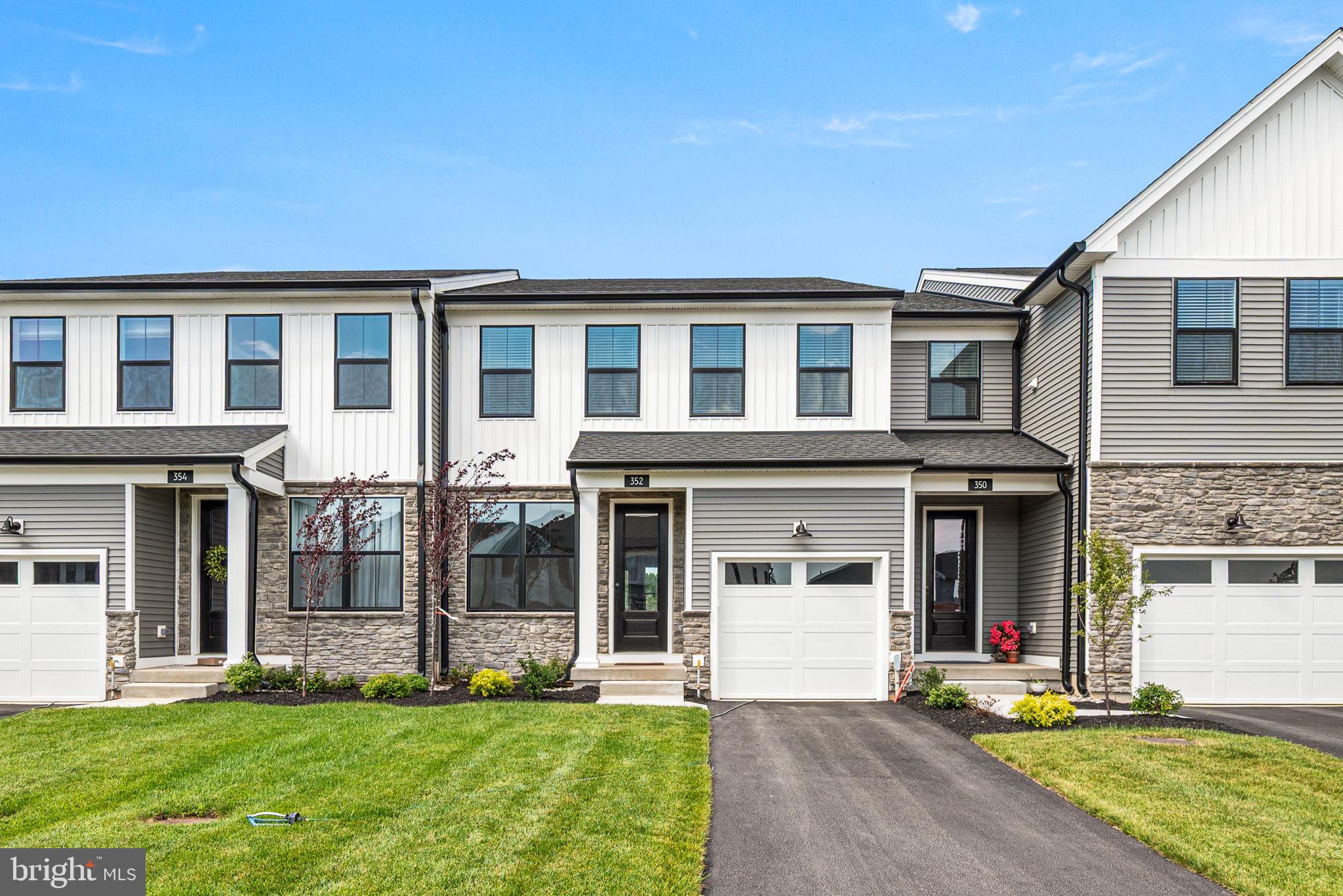 STONEBROOK AT UPPER MERION - Residential