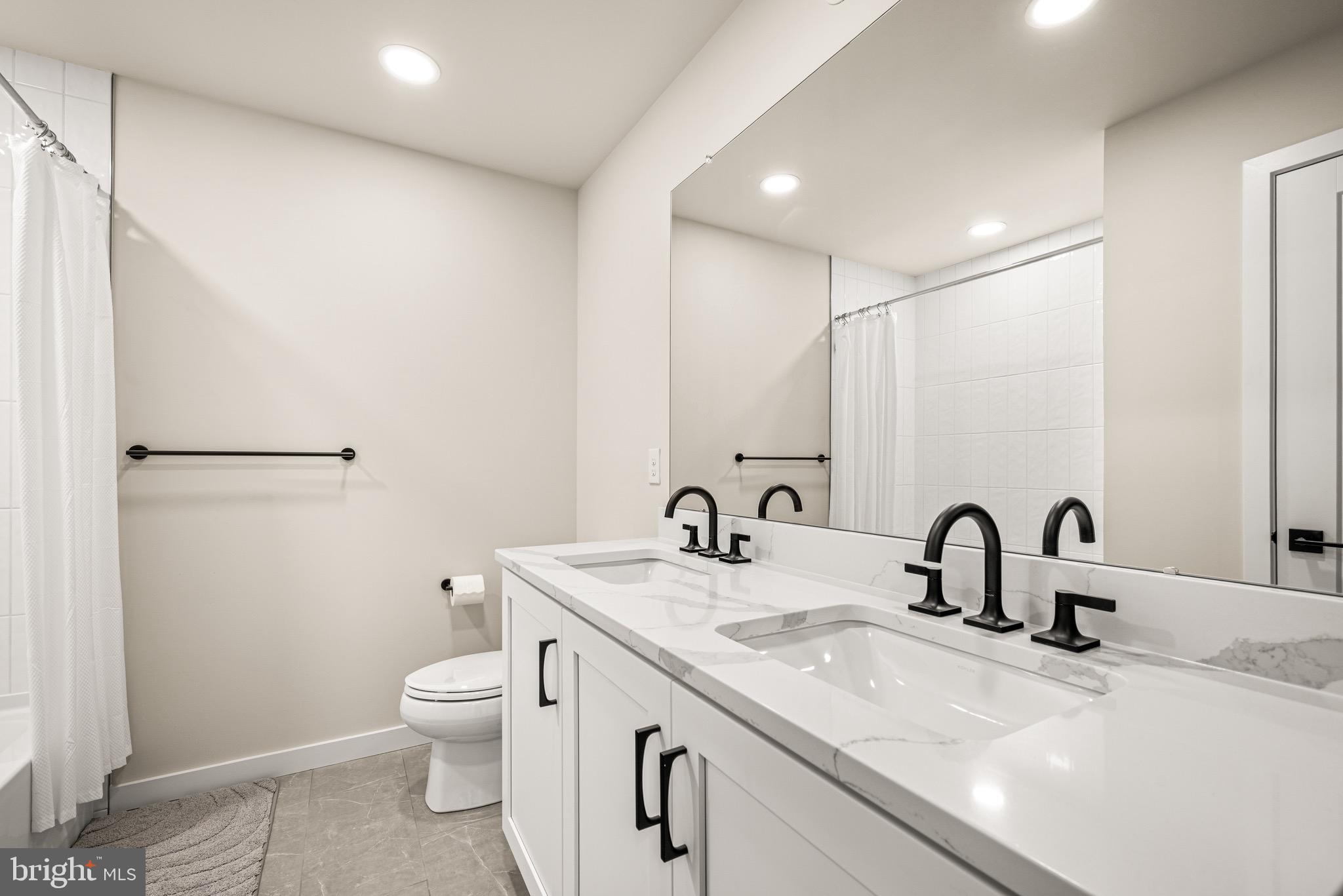 STONEBROOK AT UPPER MERION - Residential