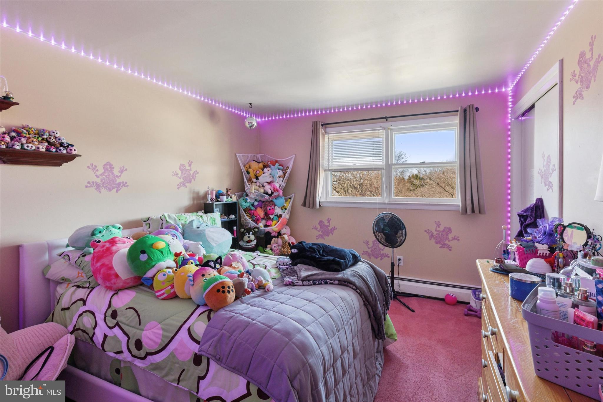 SUNRISE MEADOWS - Residential