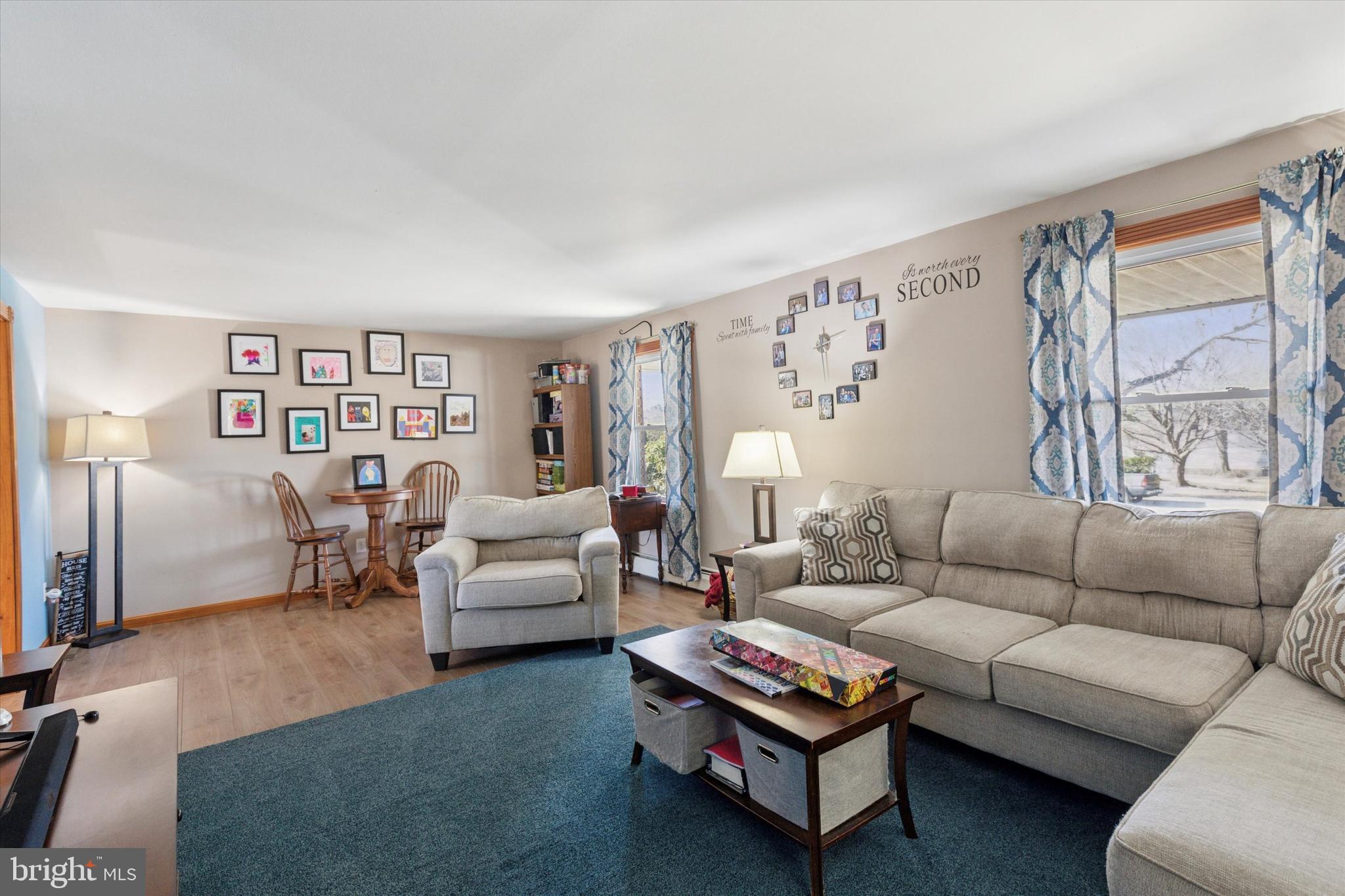 SUNRISE MEADOWS - Residential
