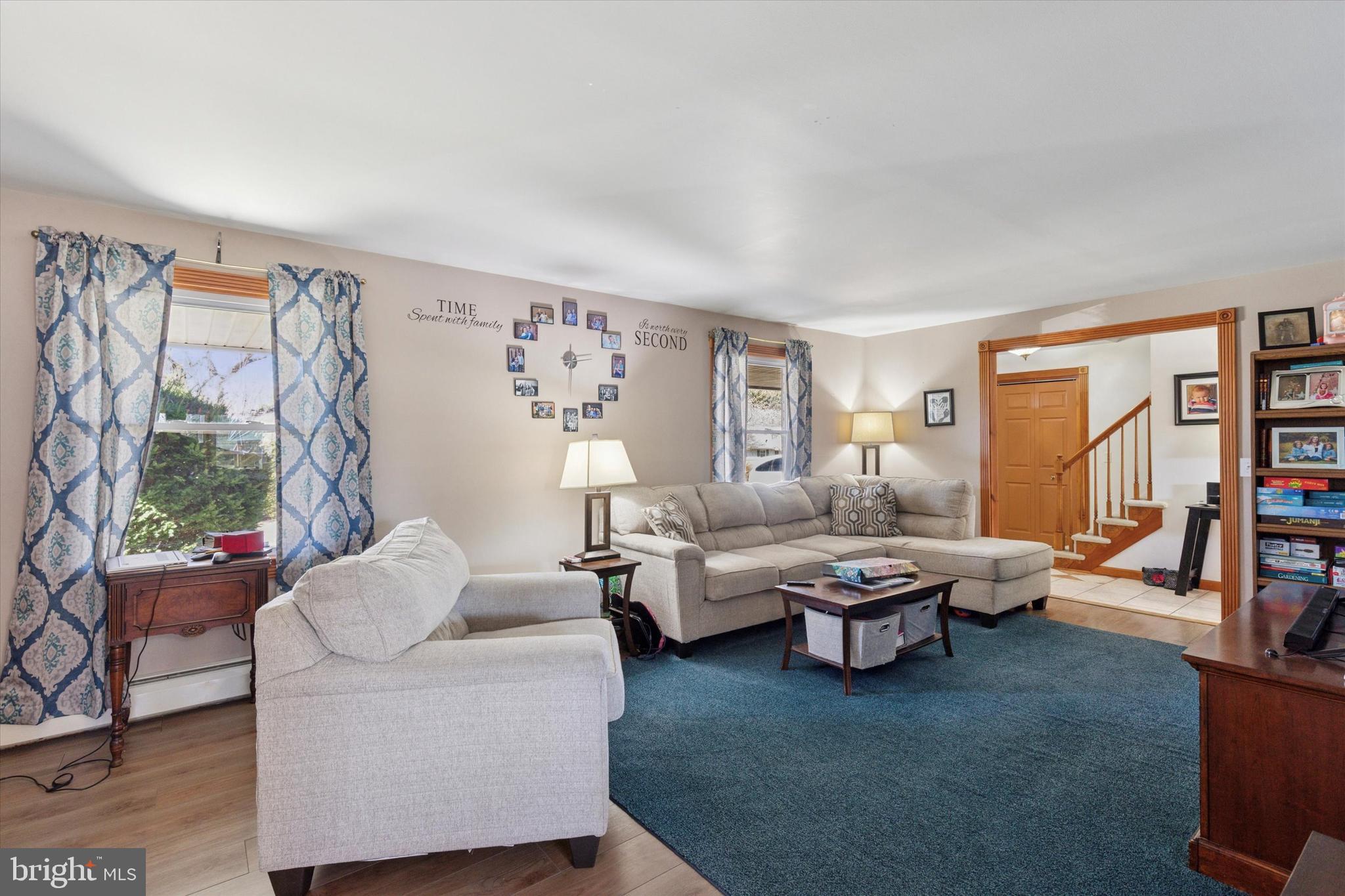 SUNRISE MEADOWS - Residential