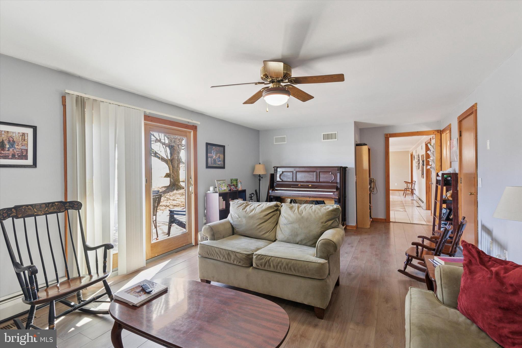 SUNRISE MEADOWS - Residential