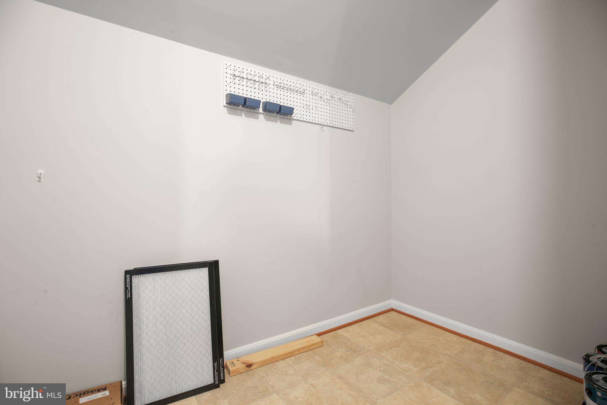 SUMMERHOUSE CONDO - Residential