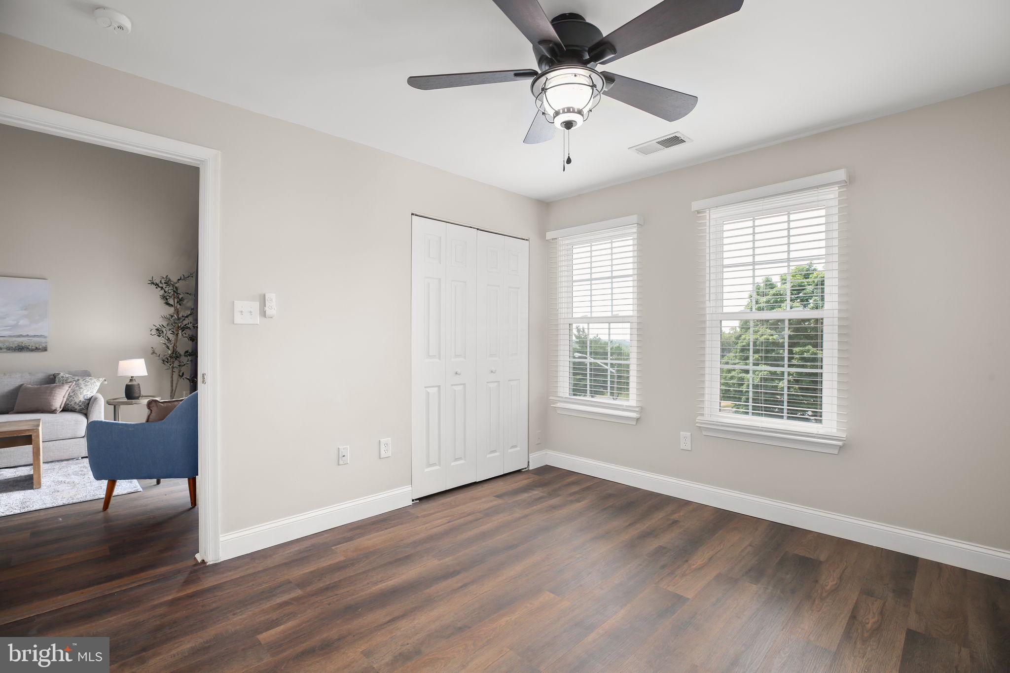 SUMMERHOUSE CONDO - Residential