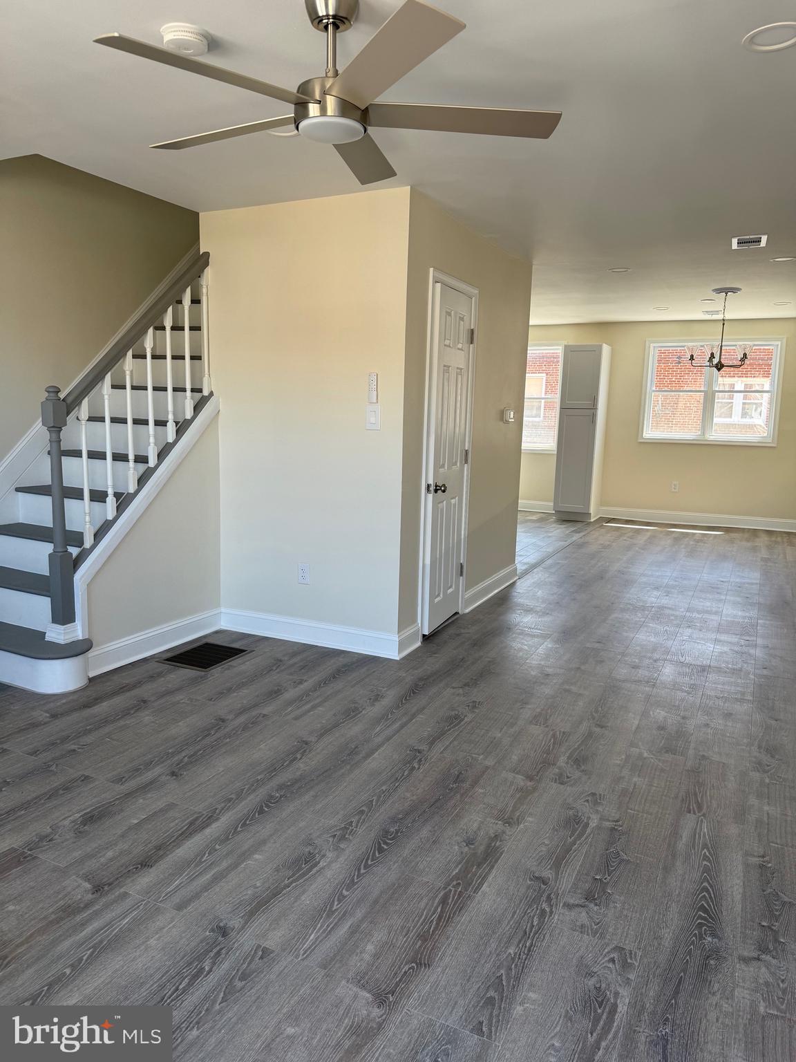 SUMMERDALE - Residential