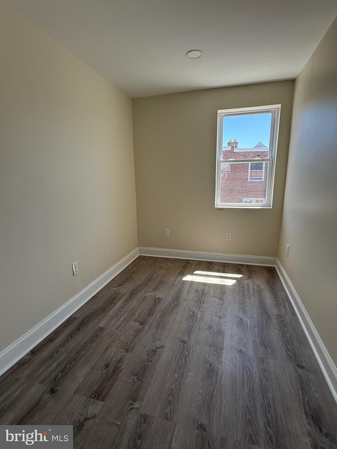 SUMMERDALE - Residential