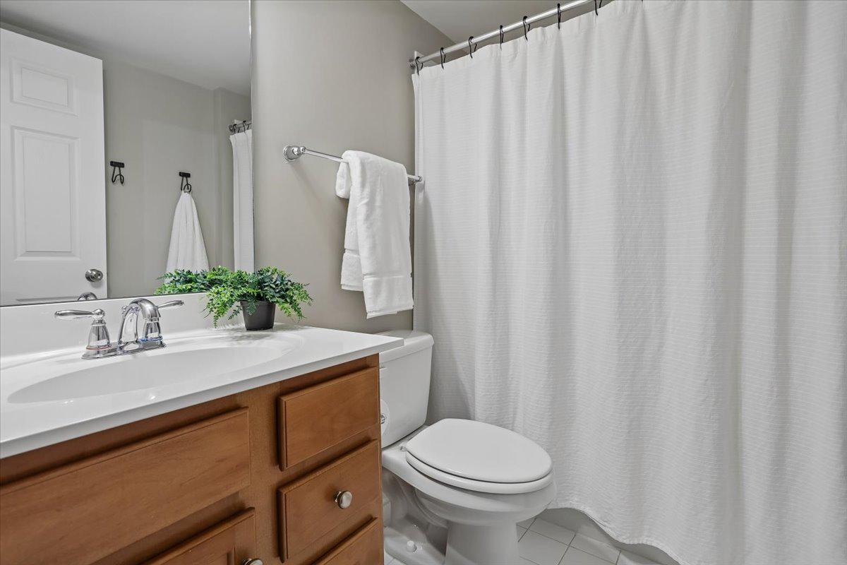 SOUTH RIDING - Residential