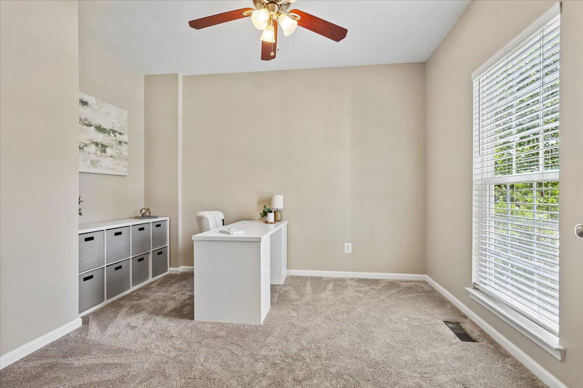 SOUTH RIDING - Residential