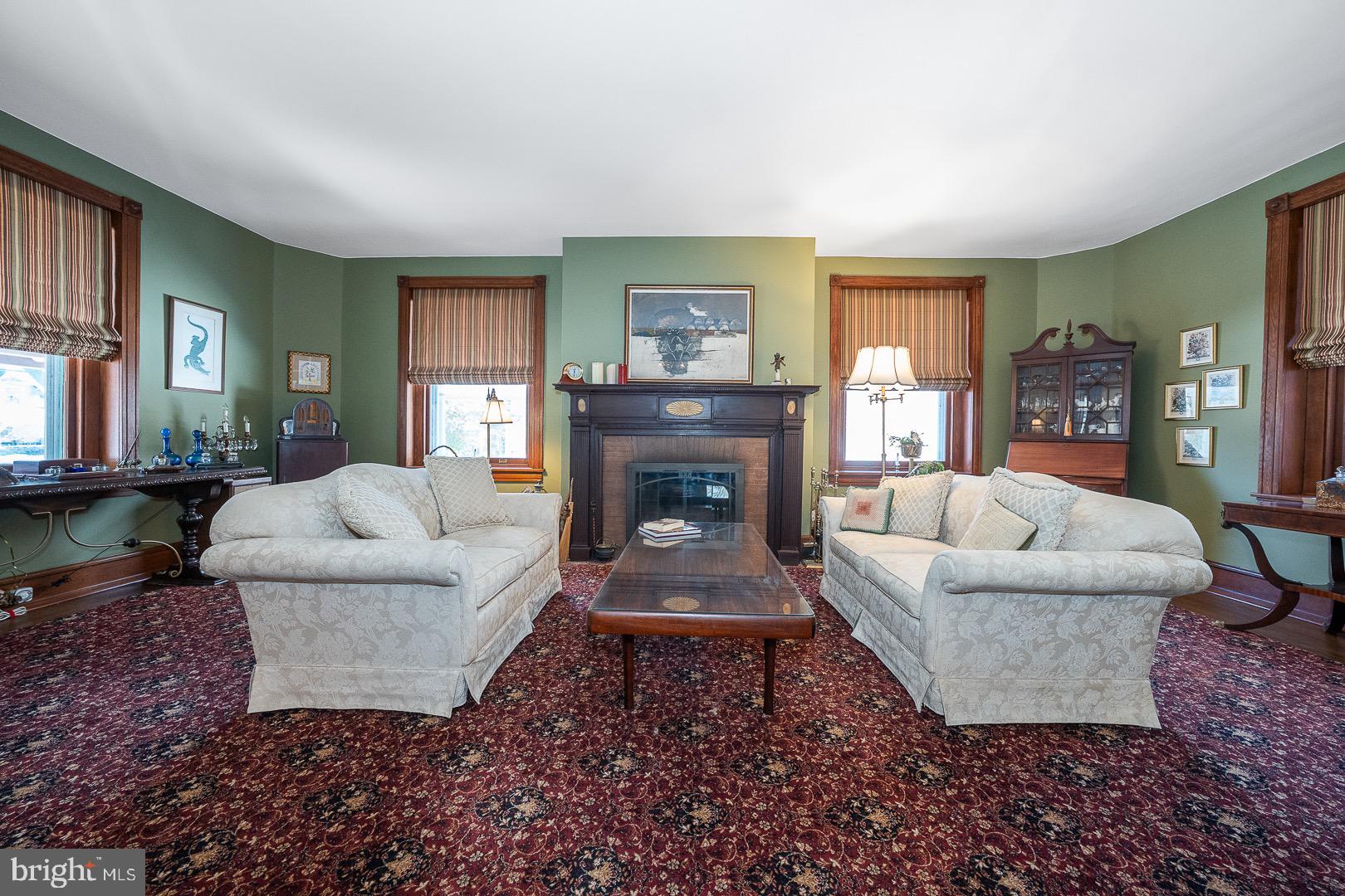 SOUTH WAYNE - Residential