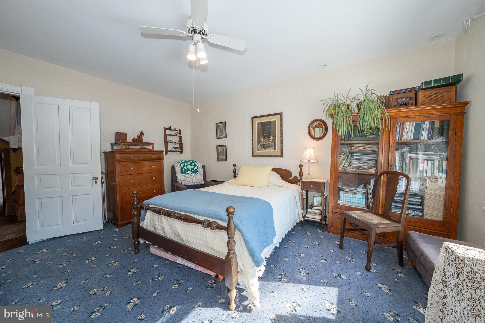 SOUTH WAYNE - Residential