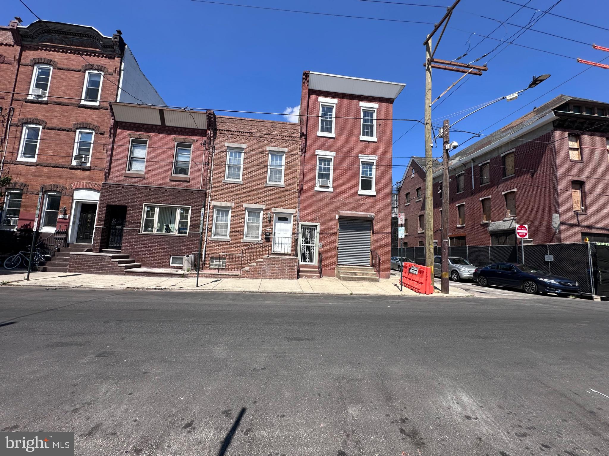 SOUTH STREET - Residential