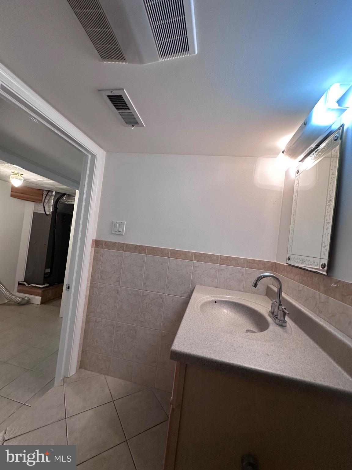 SOUTH STREET - Residential