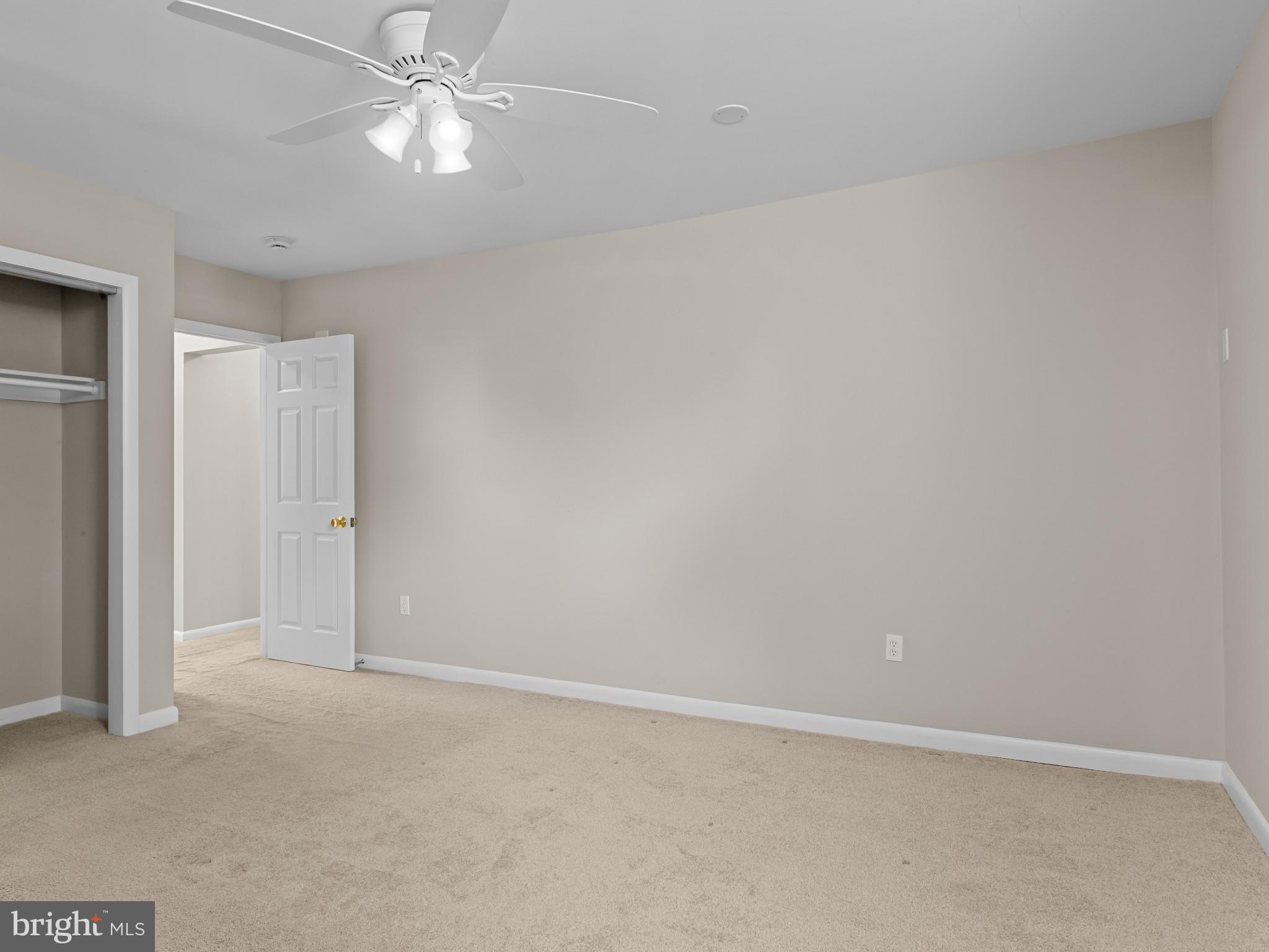 REGULARS - Residential