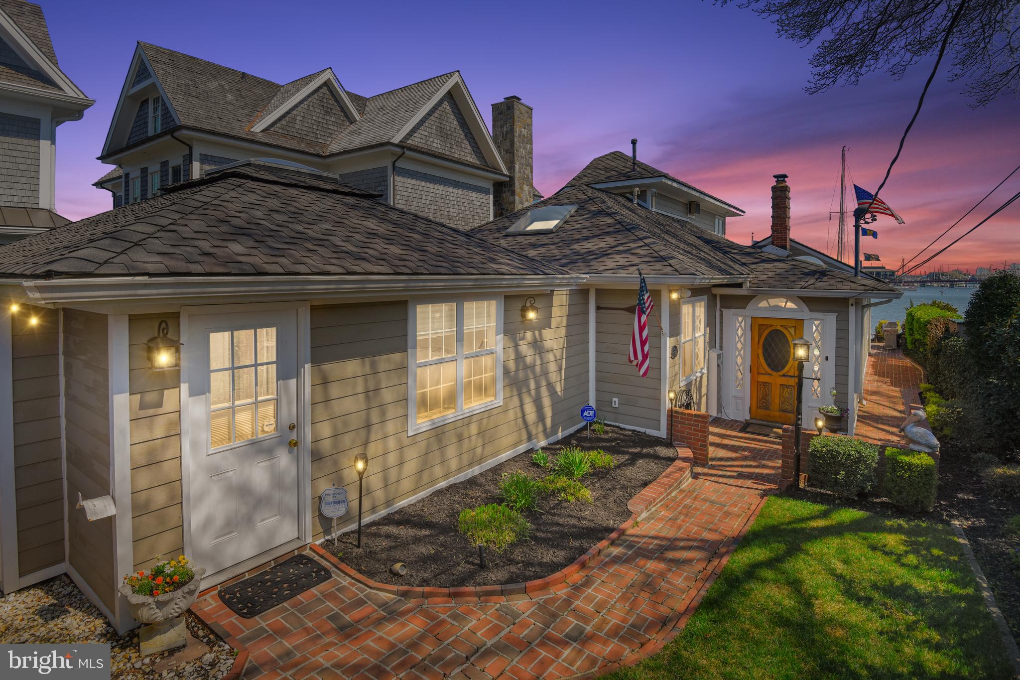 EASTPORT - Residential