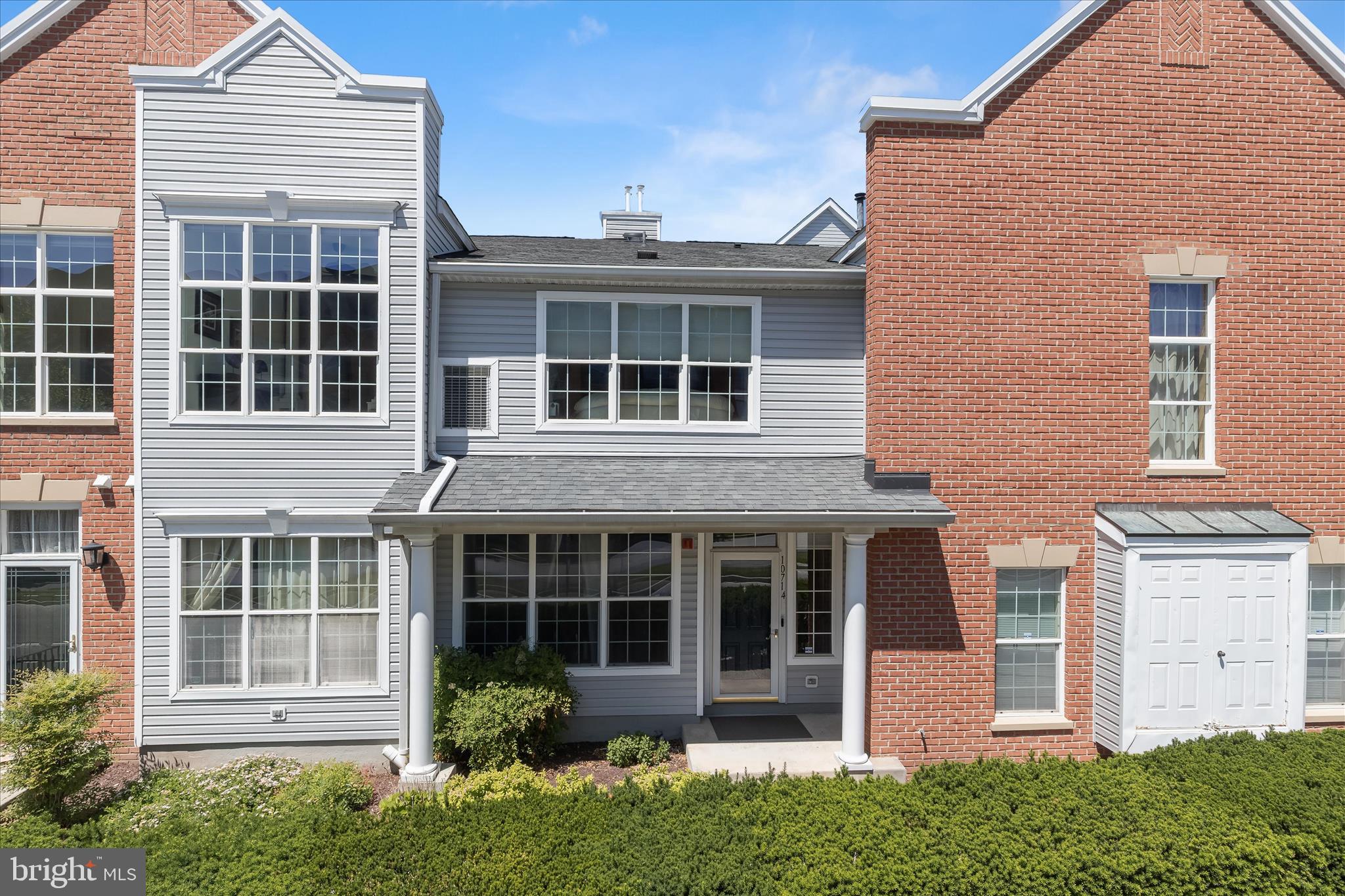 THE WHITNEY TOWN CENTER - Residential