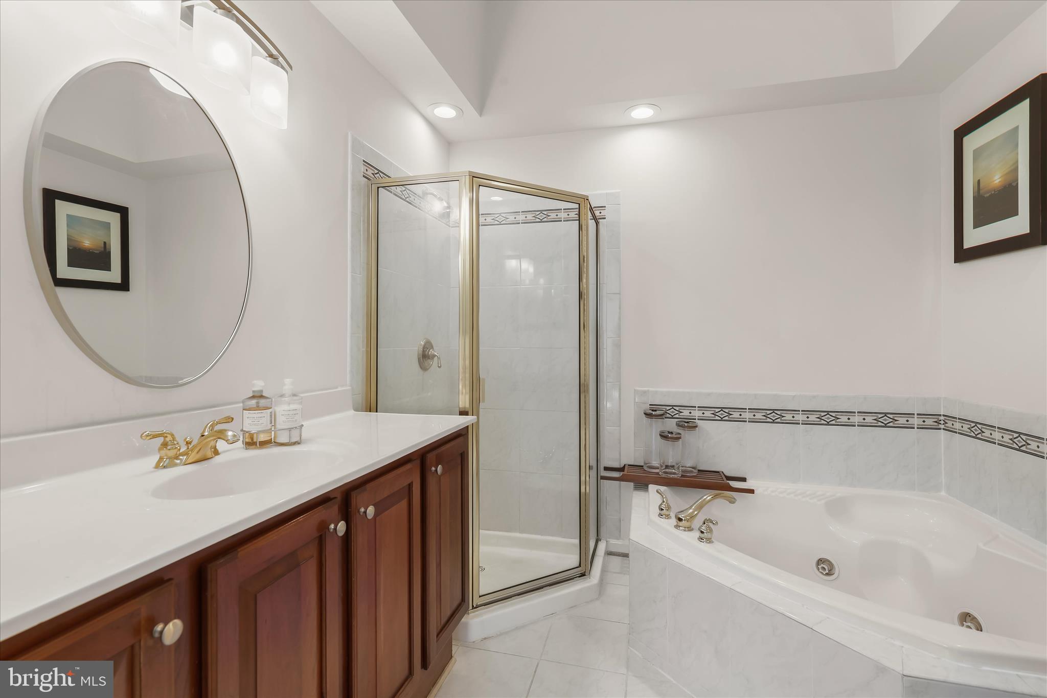 THE WHITNEY TOWN CENTER - Residential