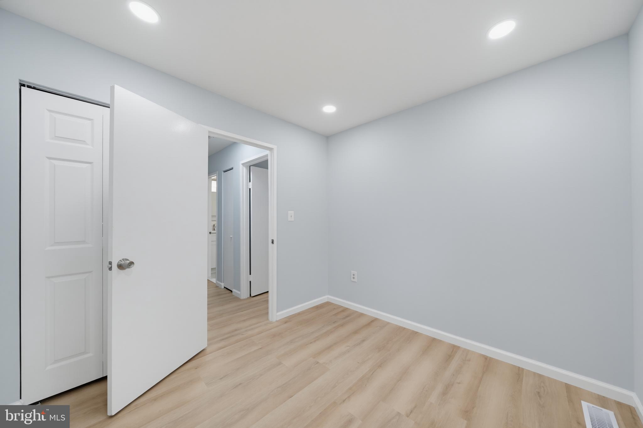 HUNGERFORD - Residential
