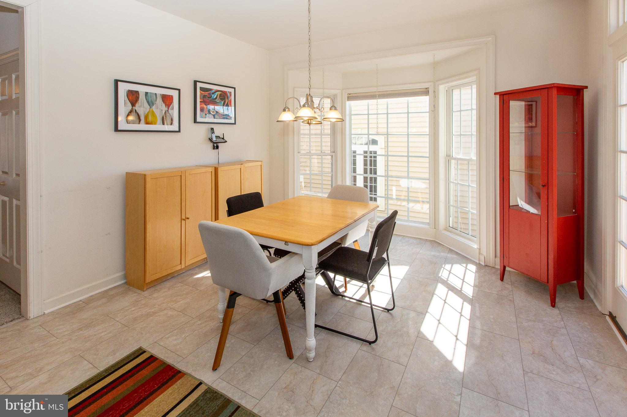 NORTHRIDGE VILLAGE - Residential