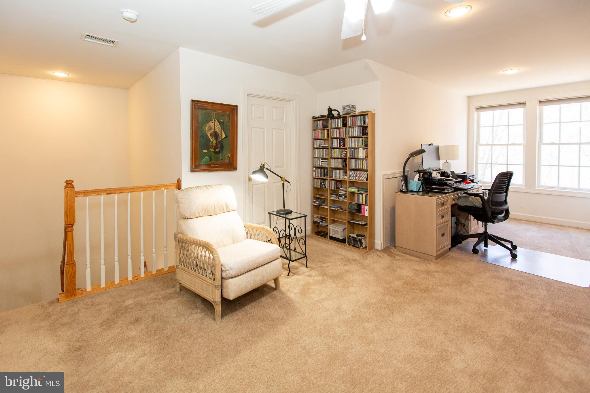 NORTHRIDGE VILLAGE - Residential