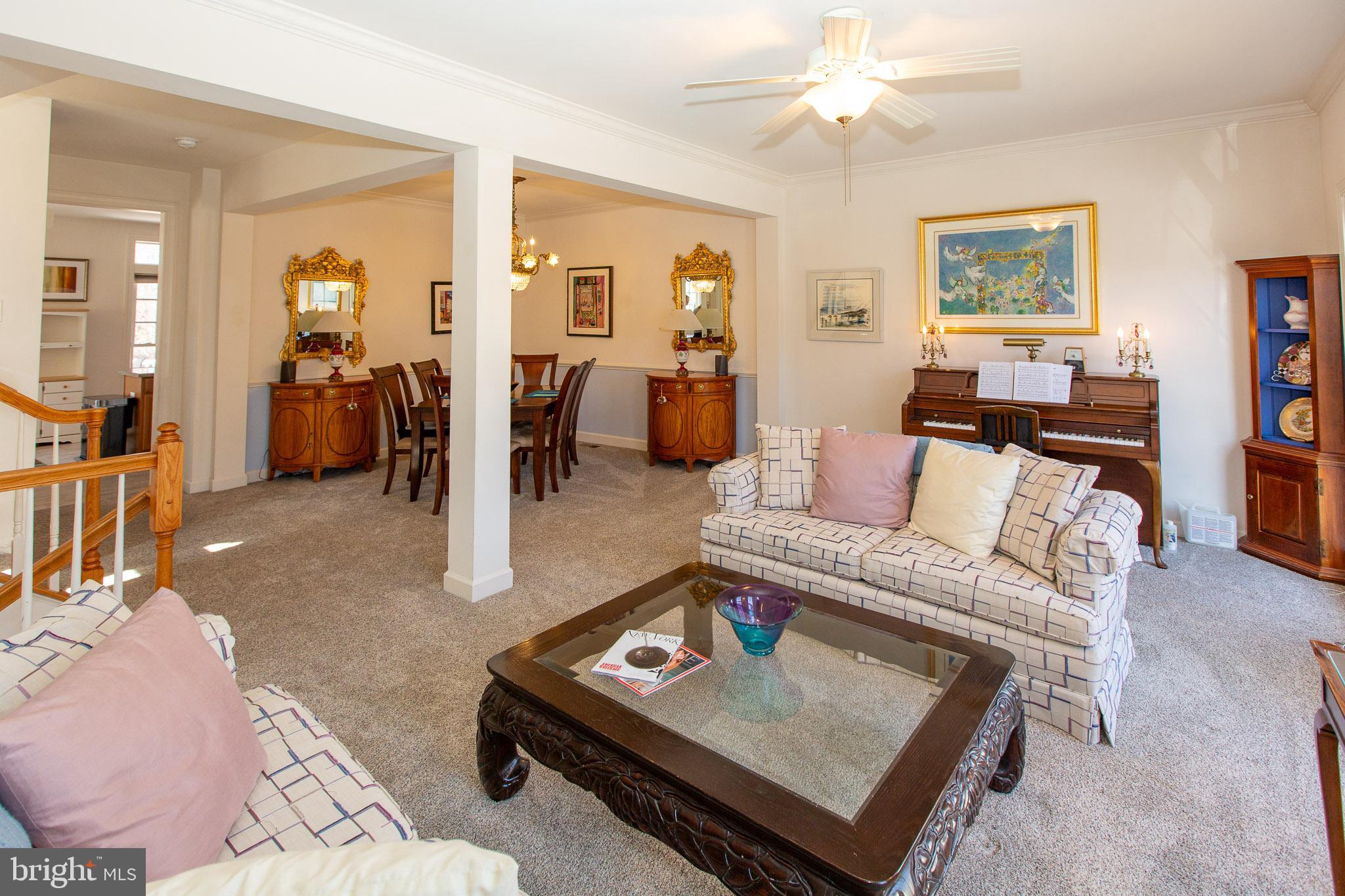 NORTHRIDGE VILLAGE - Residential
