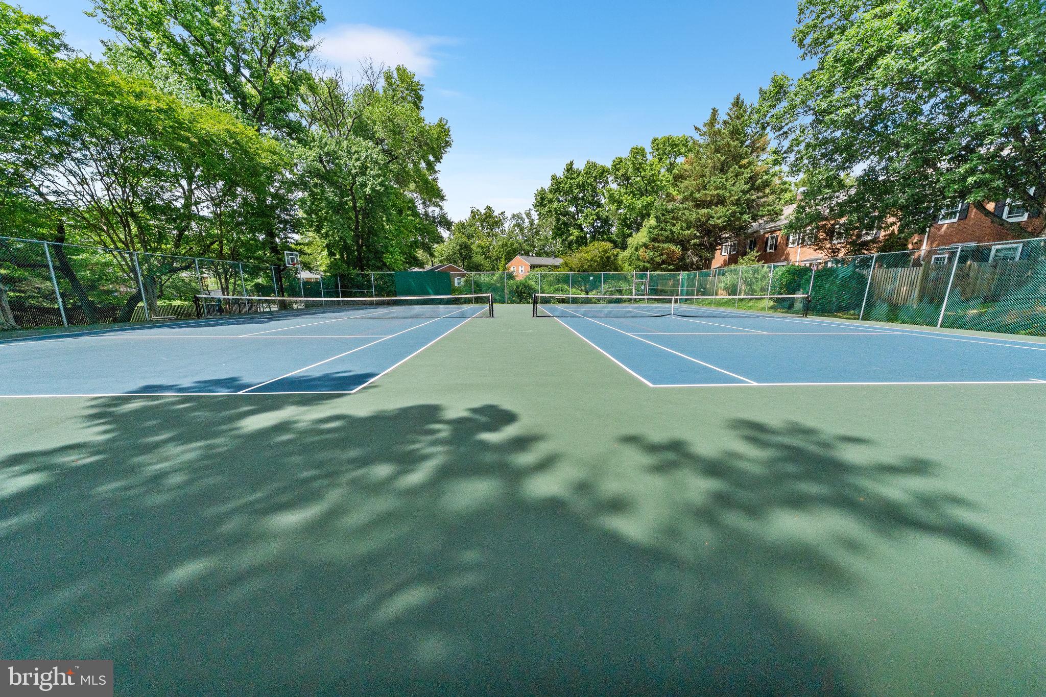FAIRLINGTON VILLAGES - Residential