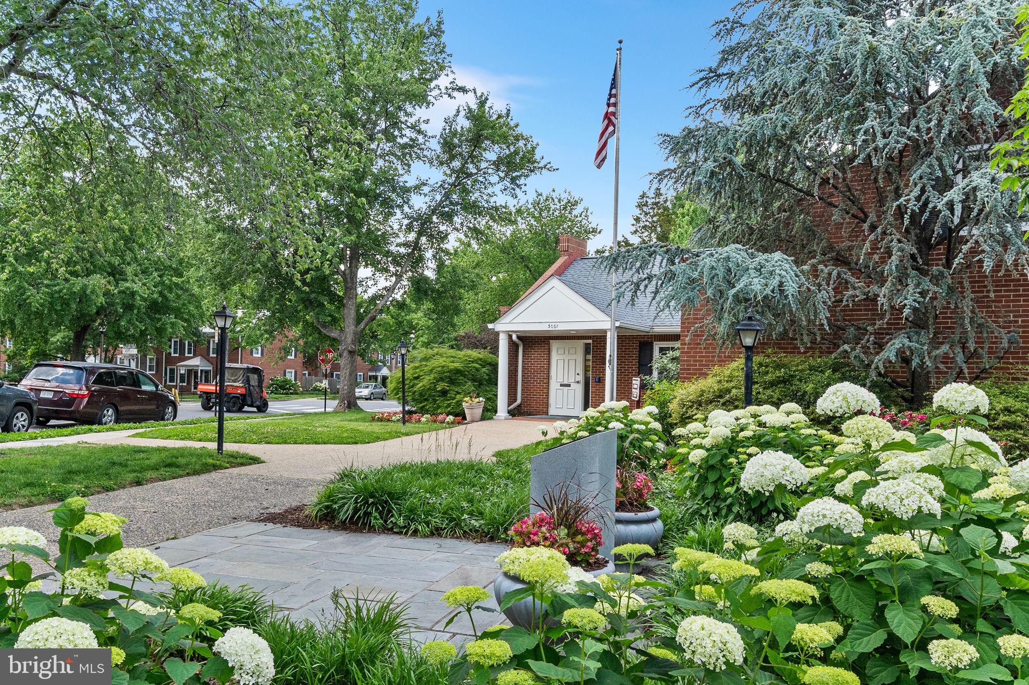 FAIRLINGTON VILLAGES - Residential