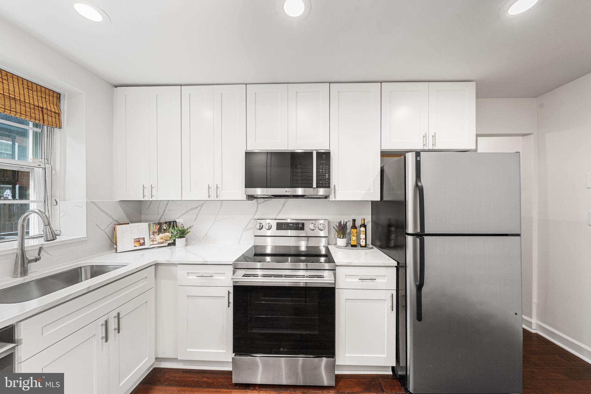 FAIRLINGTON VILLAGES - Residential