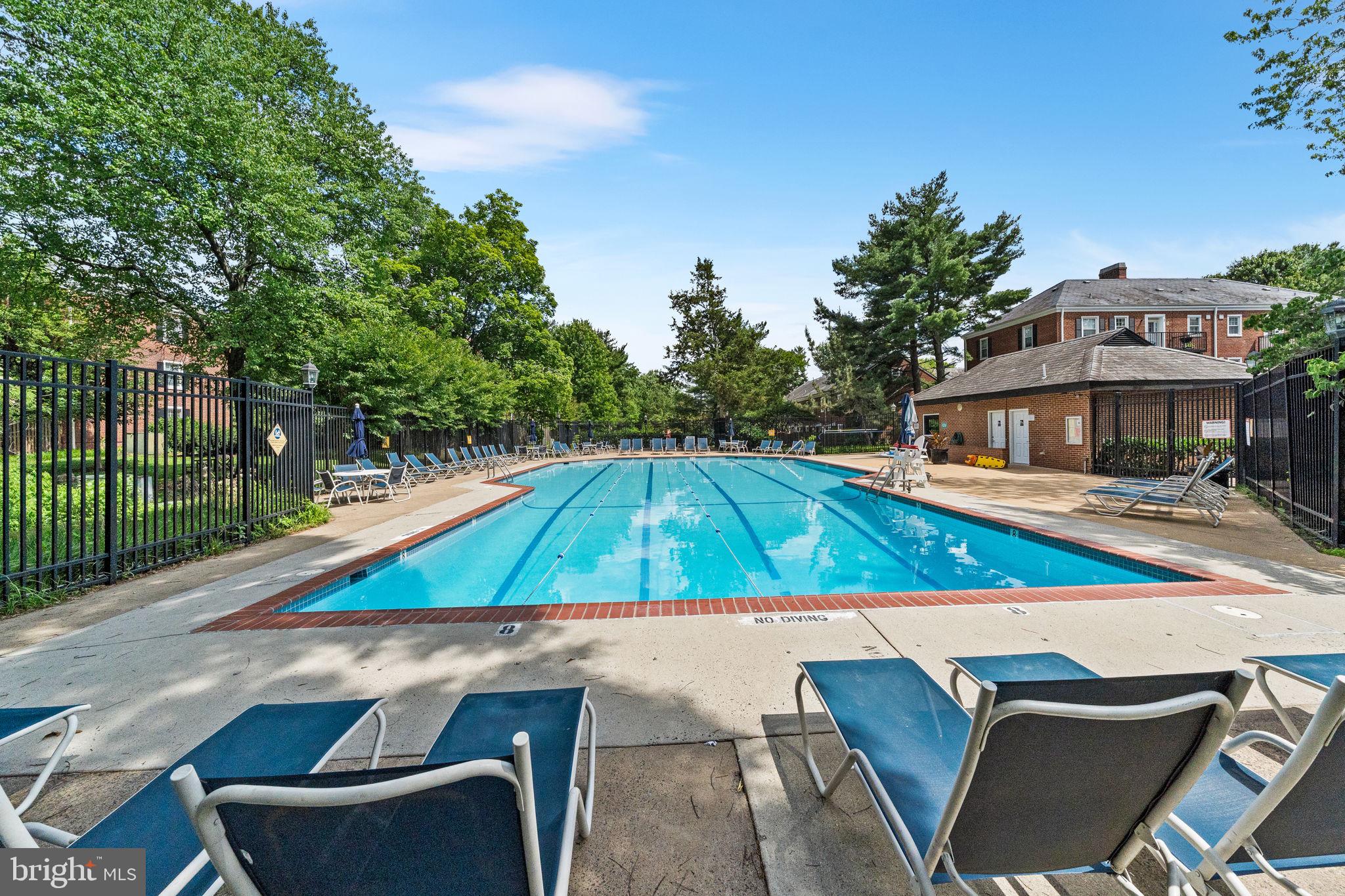 FAIRLINGTON VILLAGES - Residential