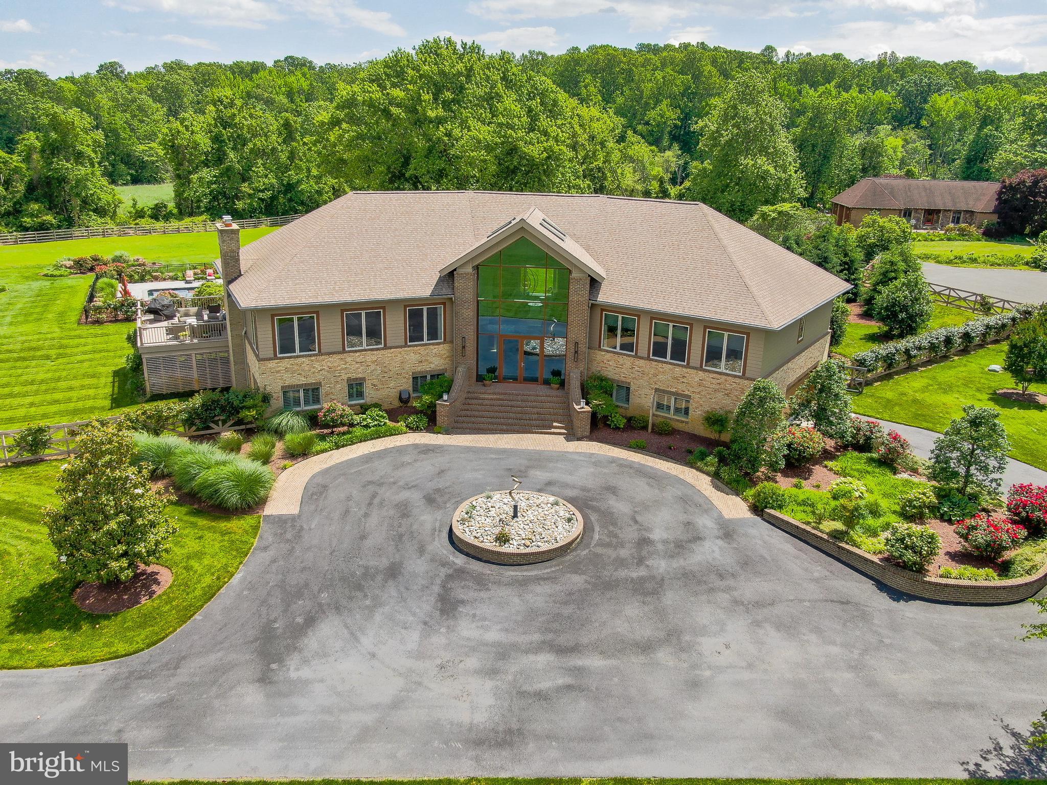 CHESAPEAKE OVERLOOK - Residential