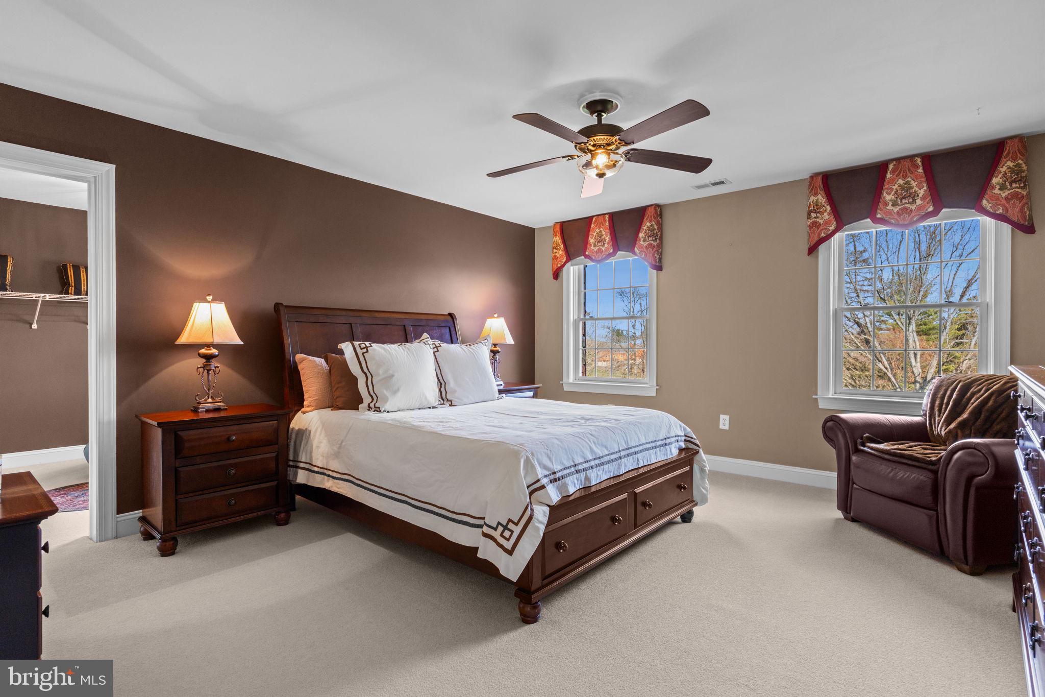 PINEVILLE - Residential