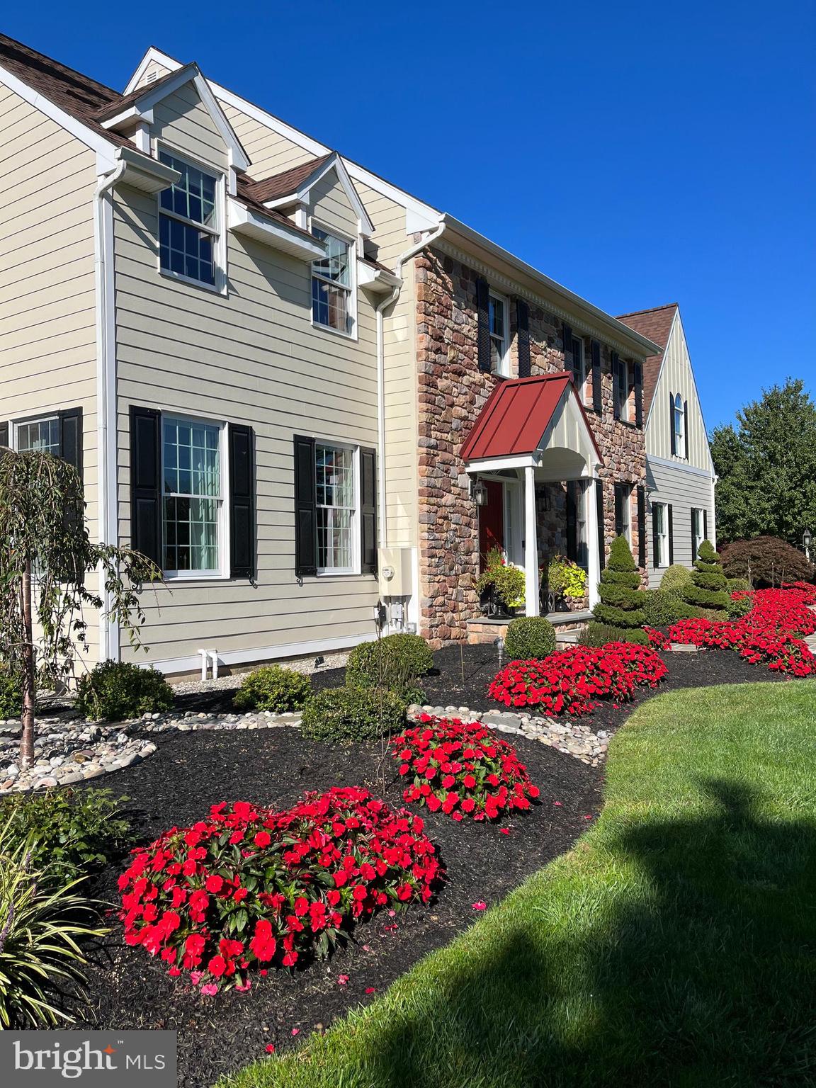 PINEVILLE - Residential