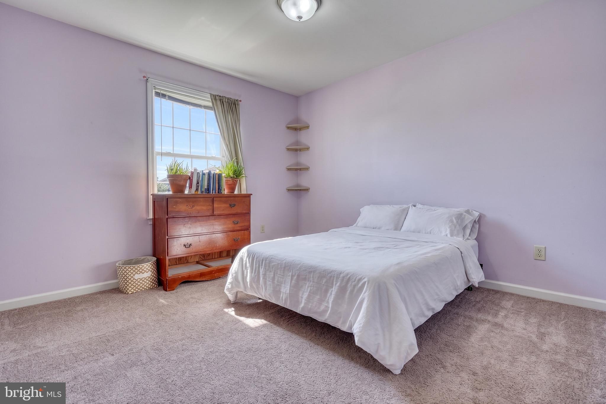 ASHCOMBE FARMS WEST - Residential