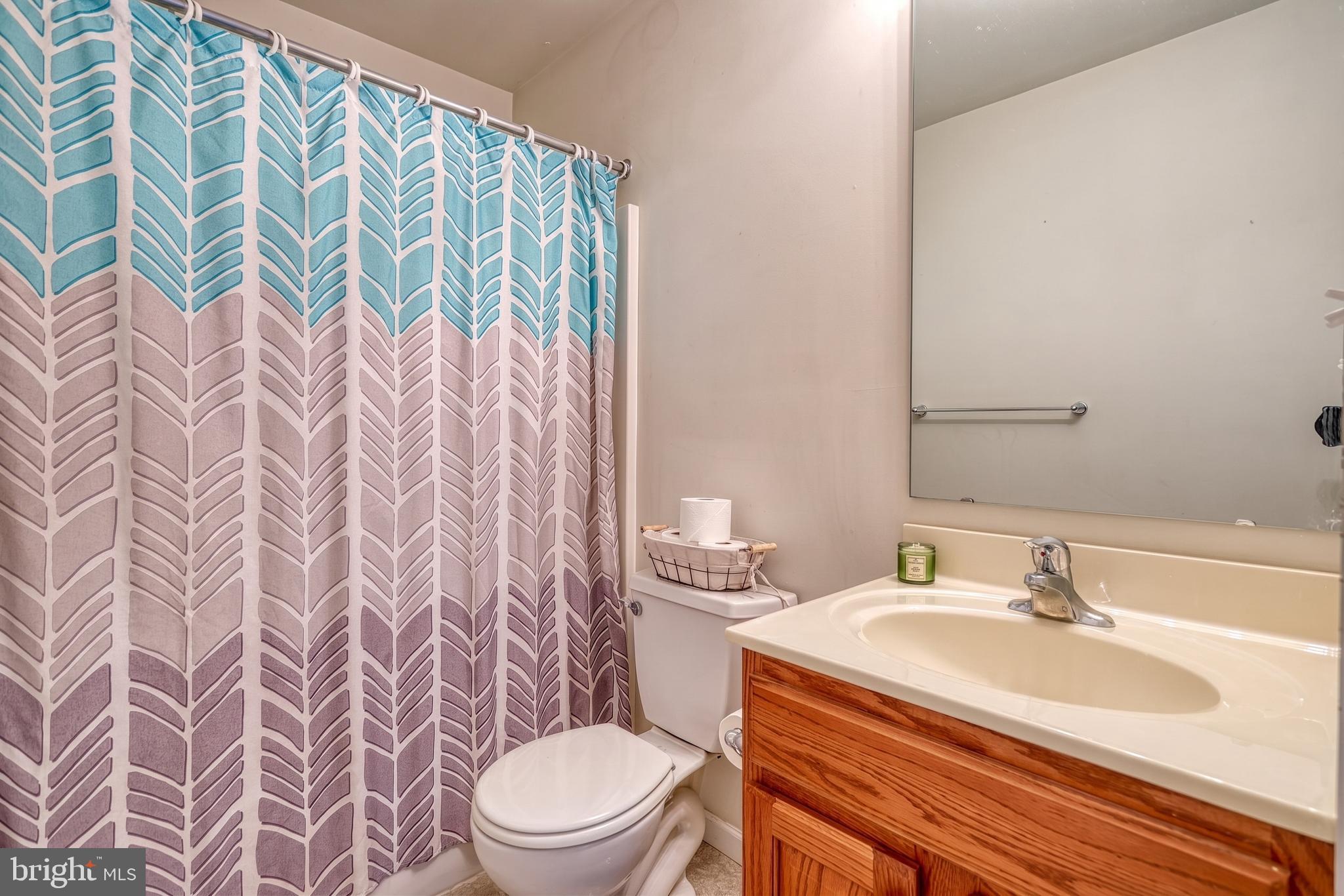 ASHCOMBE FARMS WEST - Residential