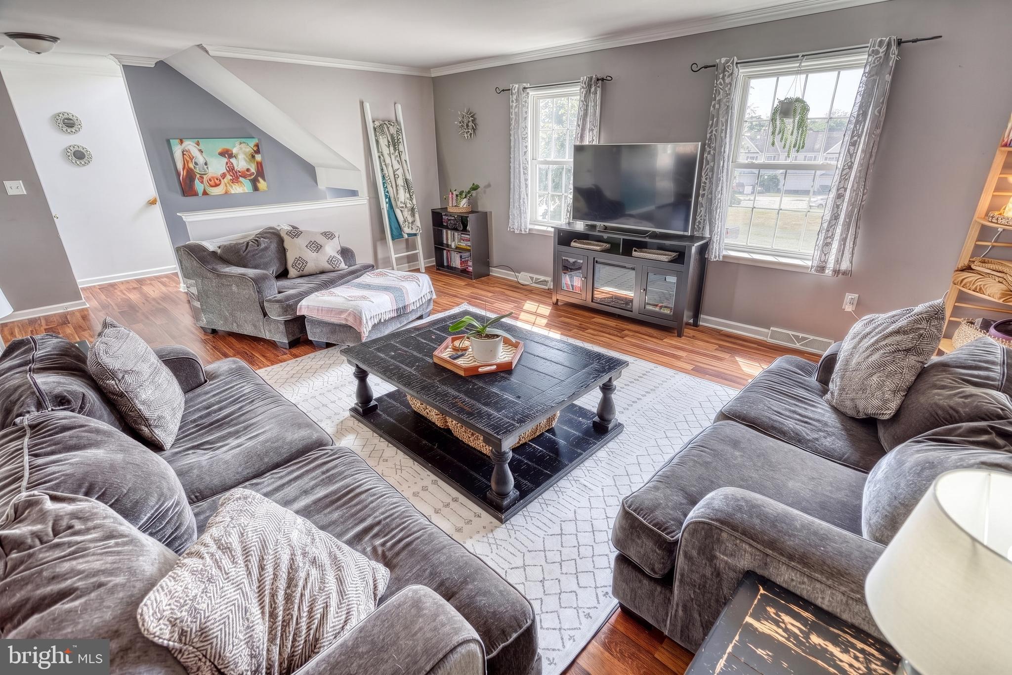 ASHCOMBE FARMS WEST - Residential