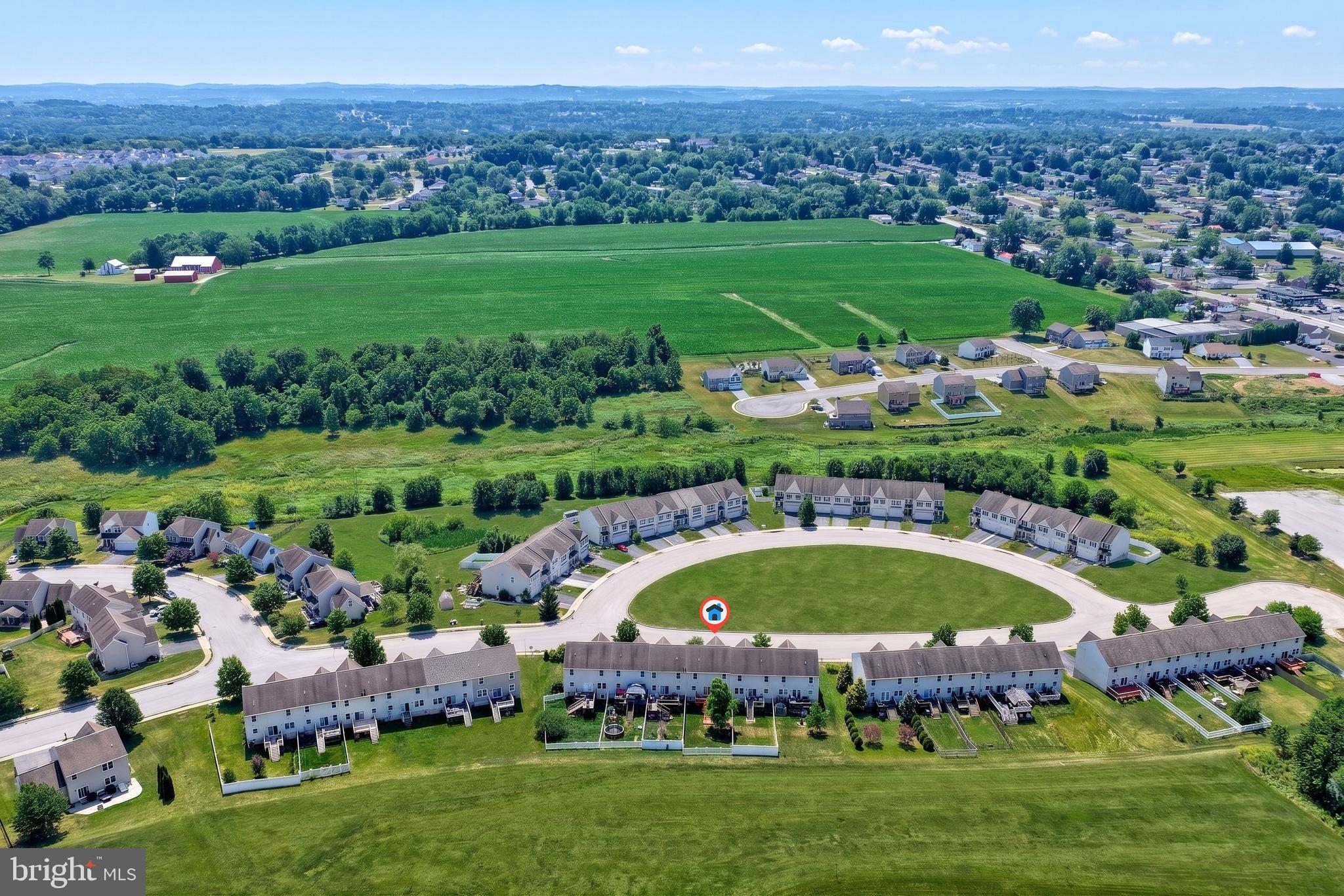 ASHCOMBE FARMS WEST - Residential