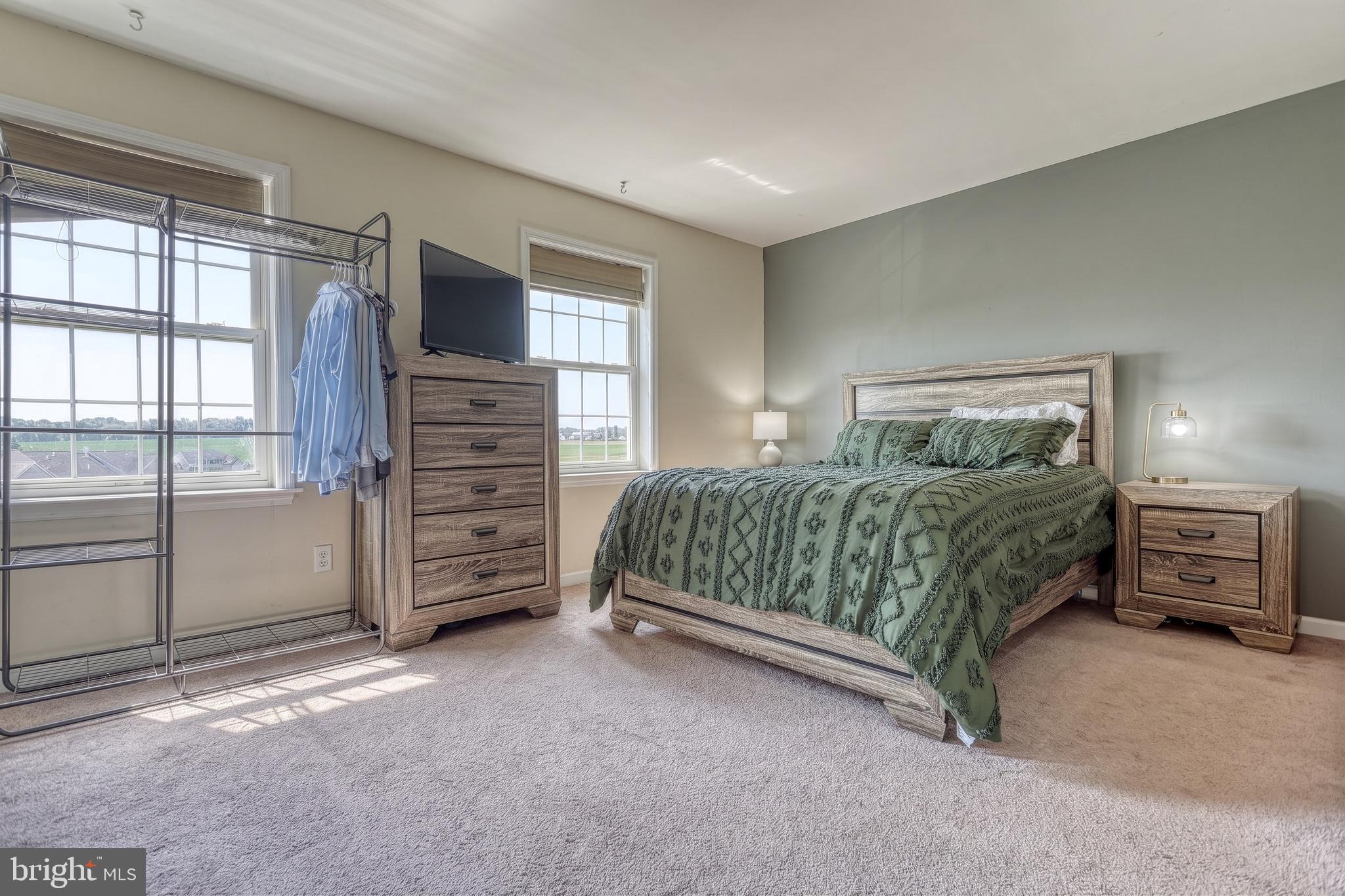 ASHCOMBE FARMS WEST - Residential