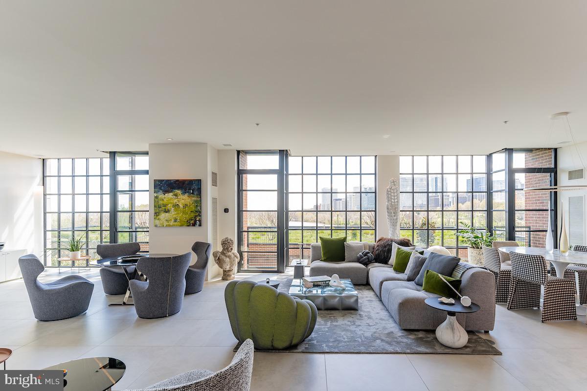 GEORGETOWN - Residential